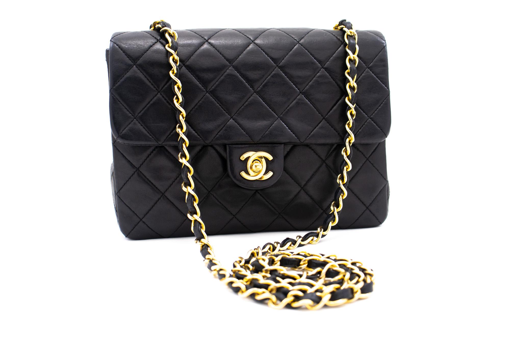 An authentic CHANEL Mini Square Small Chain Shoulder Bag Crossbody Black Quilt. The color is Black. The outside material is Leather. The pattern is Solid. This item is Vintage / Classic. The year of manufacture would be 1989-1991.
Conditions &