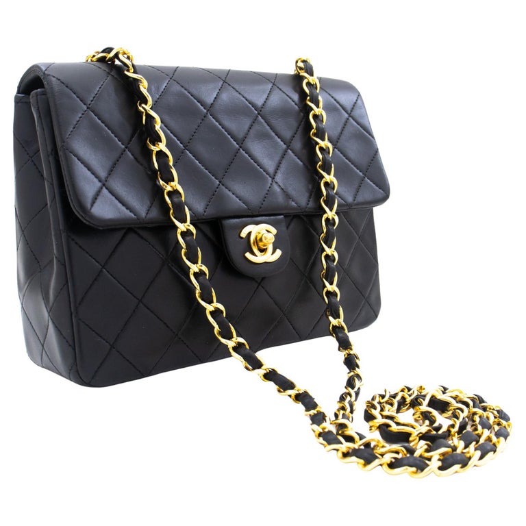 FWRD Renew Chanel Matelasse Chain Shoulder Bag in Burgundy