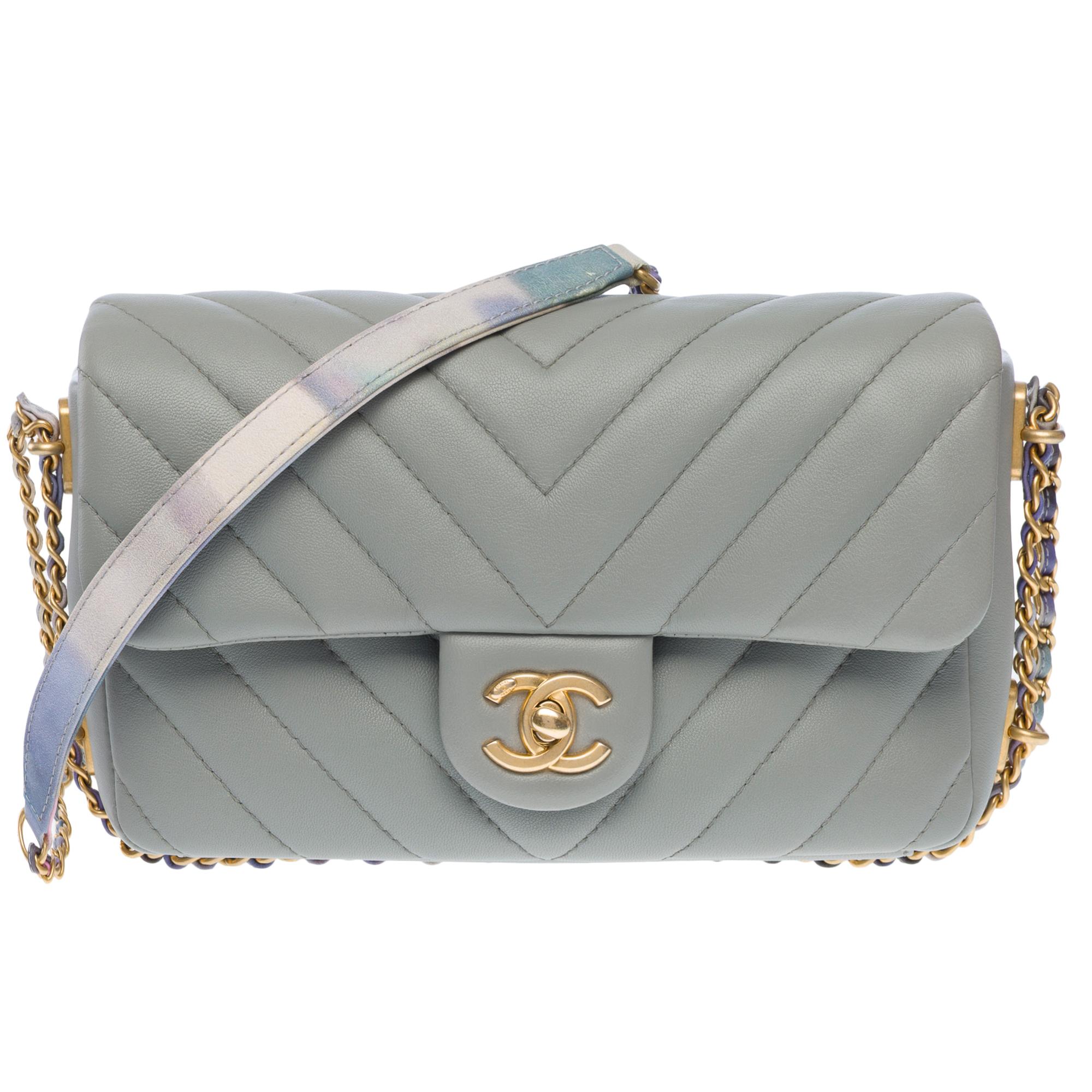 Gray Chanel Mini Timeless flap shoulder bag in chevron grey quilted lambskin, MGHW For Sale