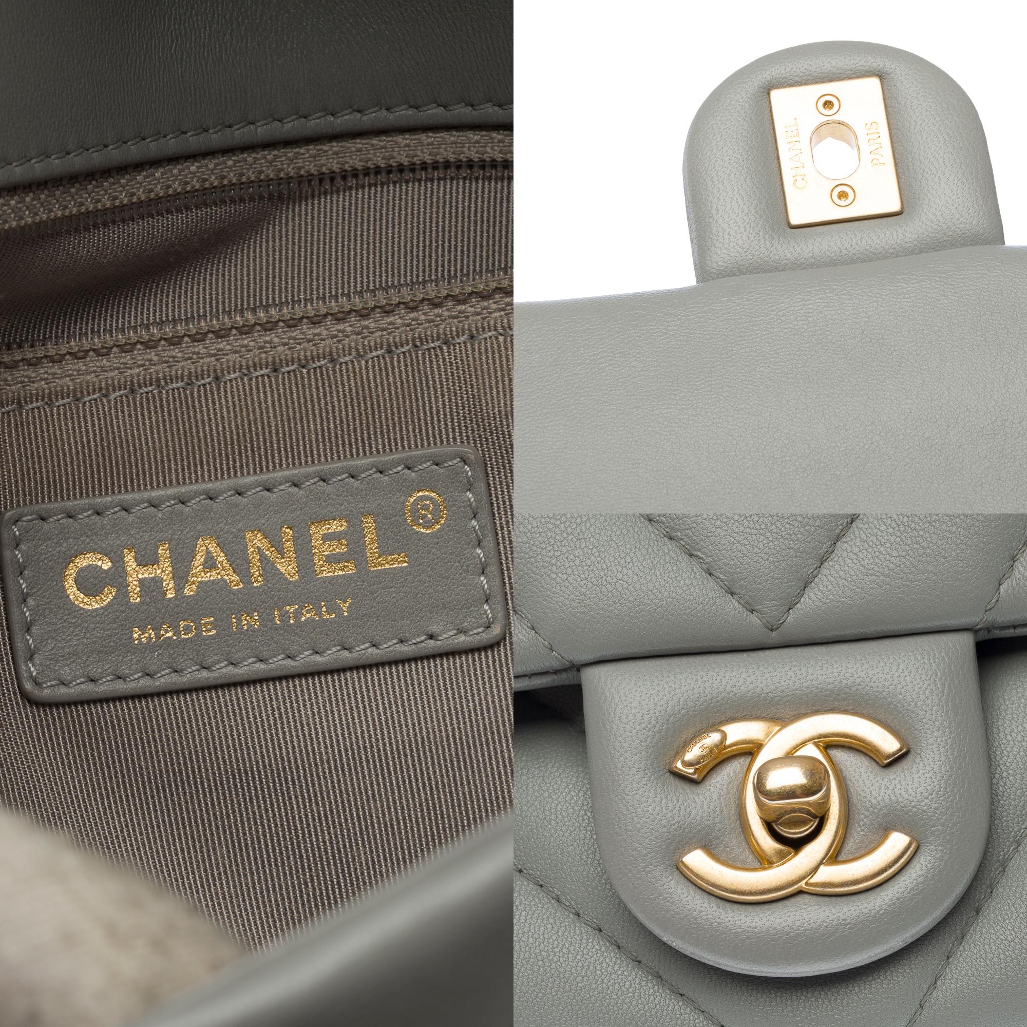 Chanel Mini Timeless flap shoulder bag in chevron grey quilted lambskin, MGHW For Sale 2