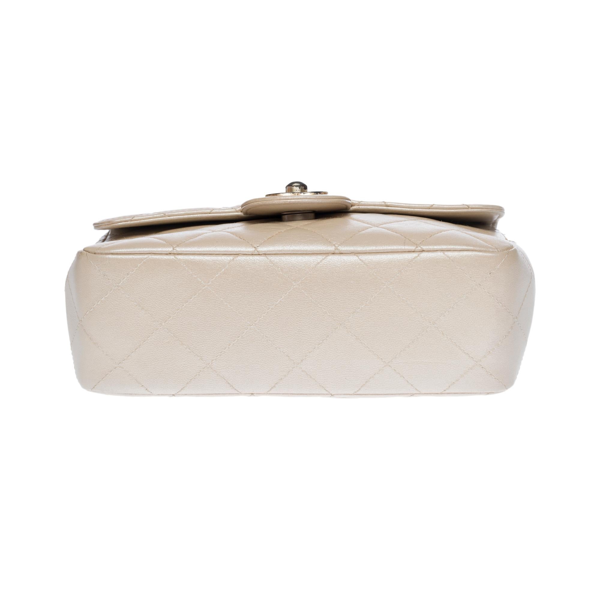 Chanel Mini Timeless flap shoulder bag in metallic mother-of-pearl leather, GHW 4