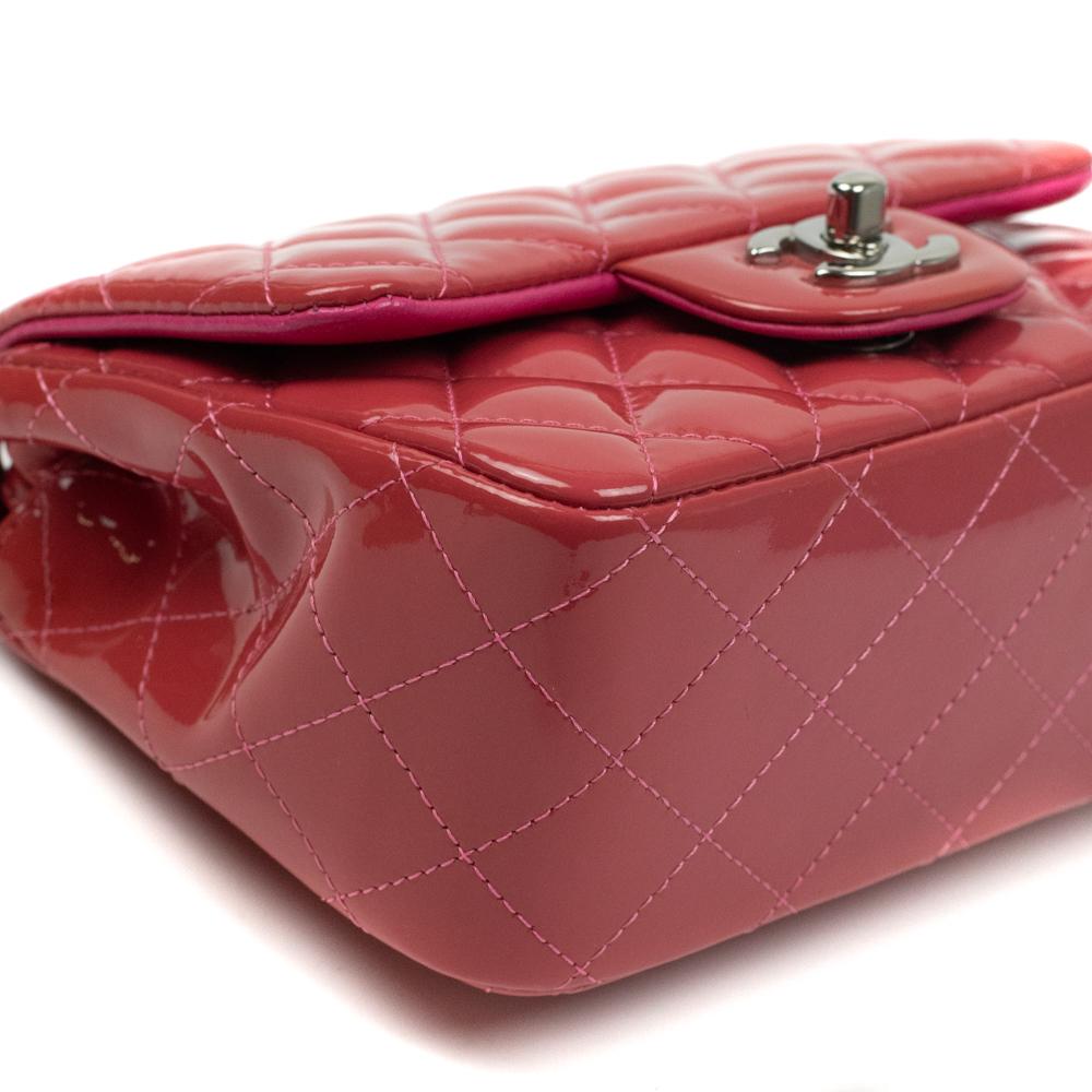 CHANEL, Mini timeless Shoulder bag in Pink Patent leather 6