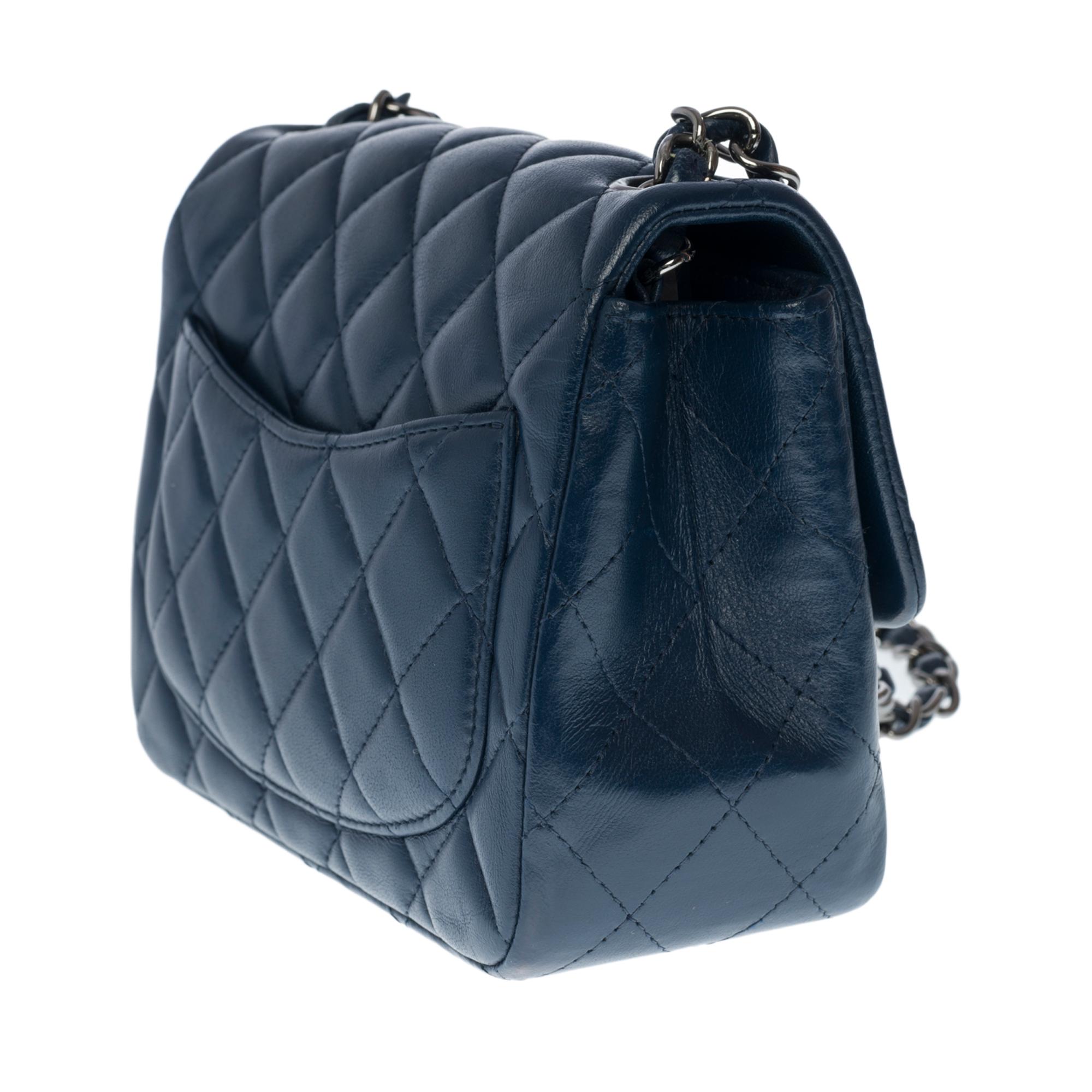 Chanel Mini Timeless Shoulder Flap bag in Dark Blue quilted leather, SHW In Excellent Condition In Paris, IDF