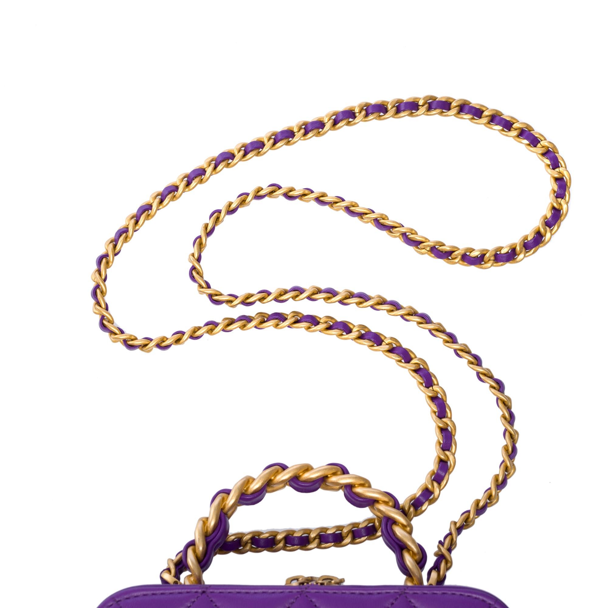 Chanel Mini vanity bag in purple quilted lambskin leather, AGHW 5