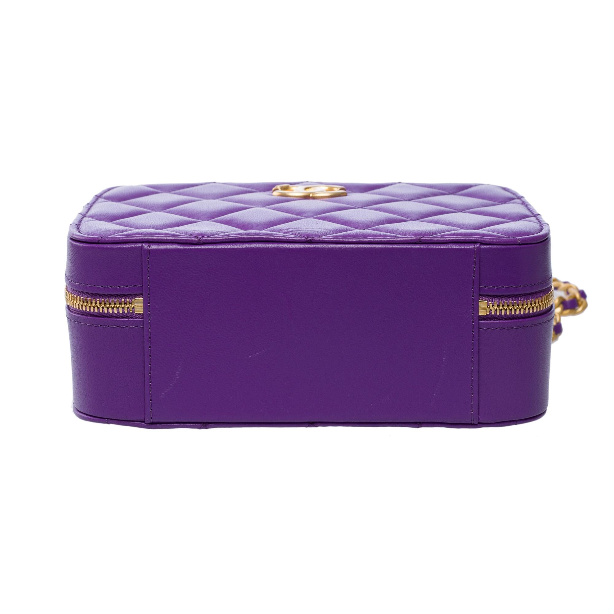 Chanel Mini vanity bag in purple quilted lambskin leather, AGHW 6