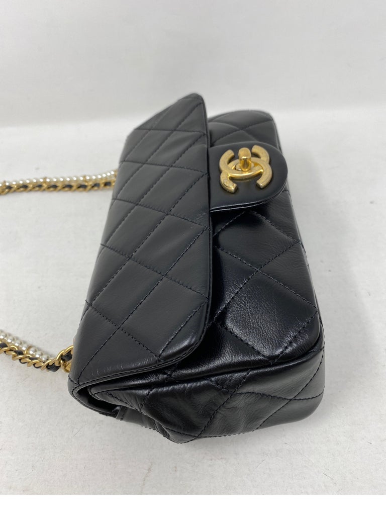 Pearl bag crossbody bag Chanel Black in Plastic - 27451723