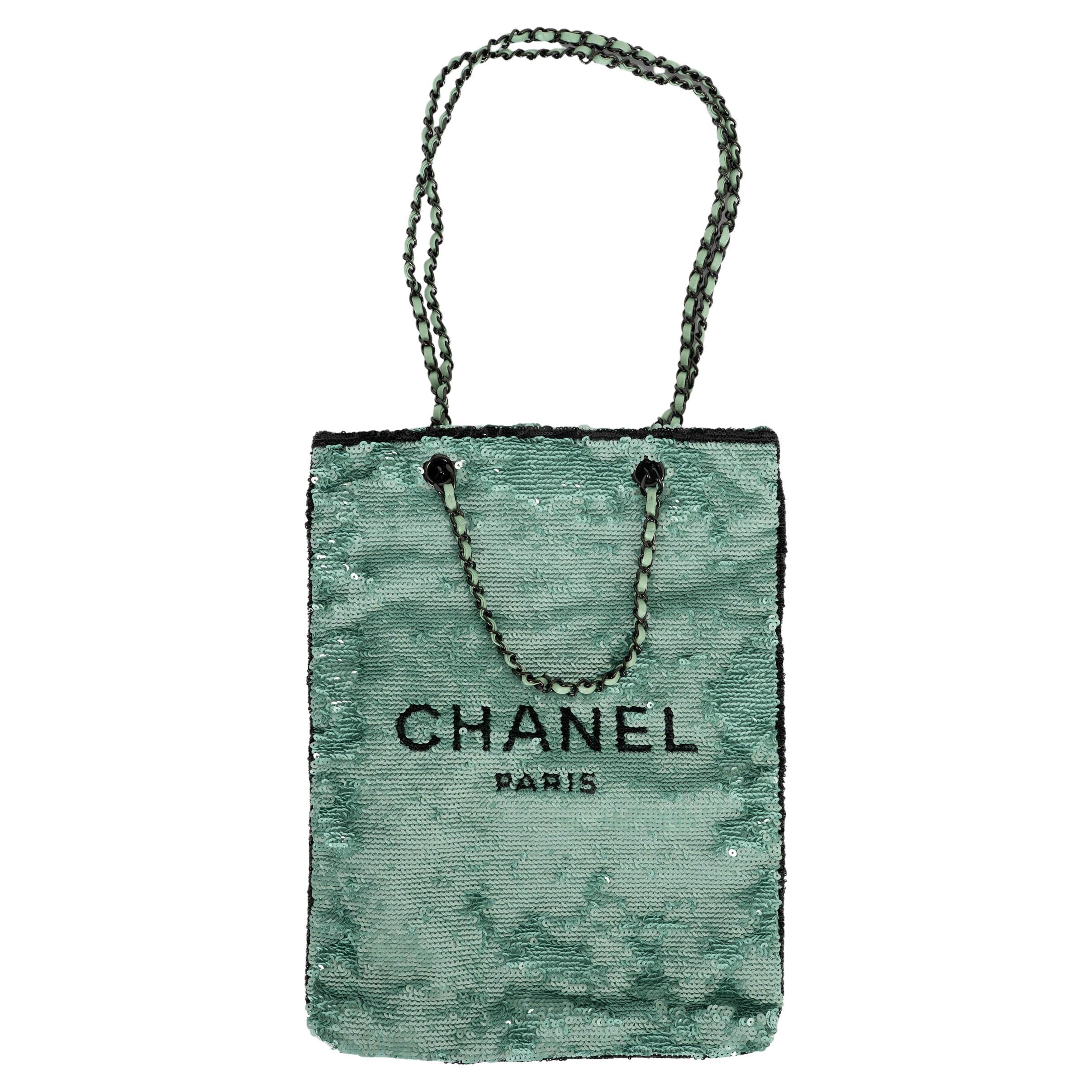 How to store your Chanel bag?