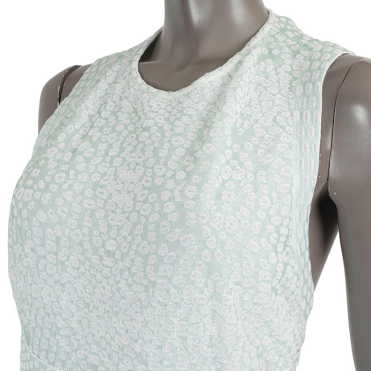 Donna Chanel verde menta in cotone 2012 12P TEXTURED KNIT Dress 40 M. in vendita