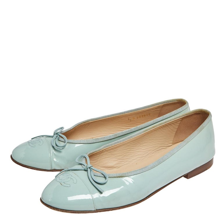Chanel Mint Green Patent Leather Bow CC Cap Toe Ballet Flats Size 40.5