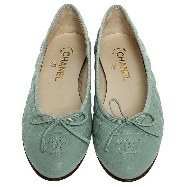 thin sole canvas shoes