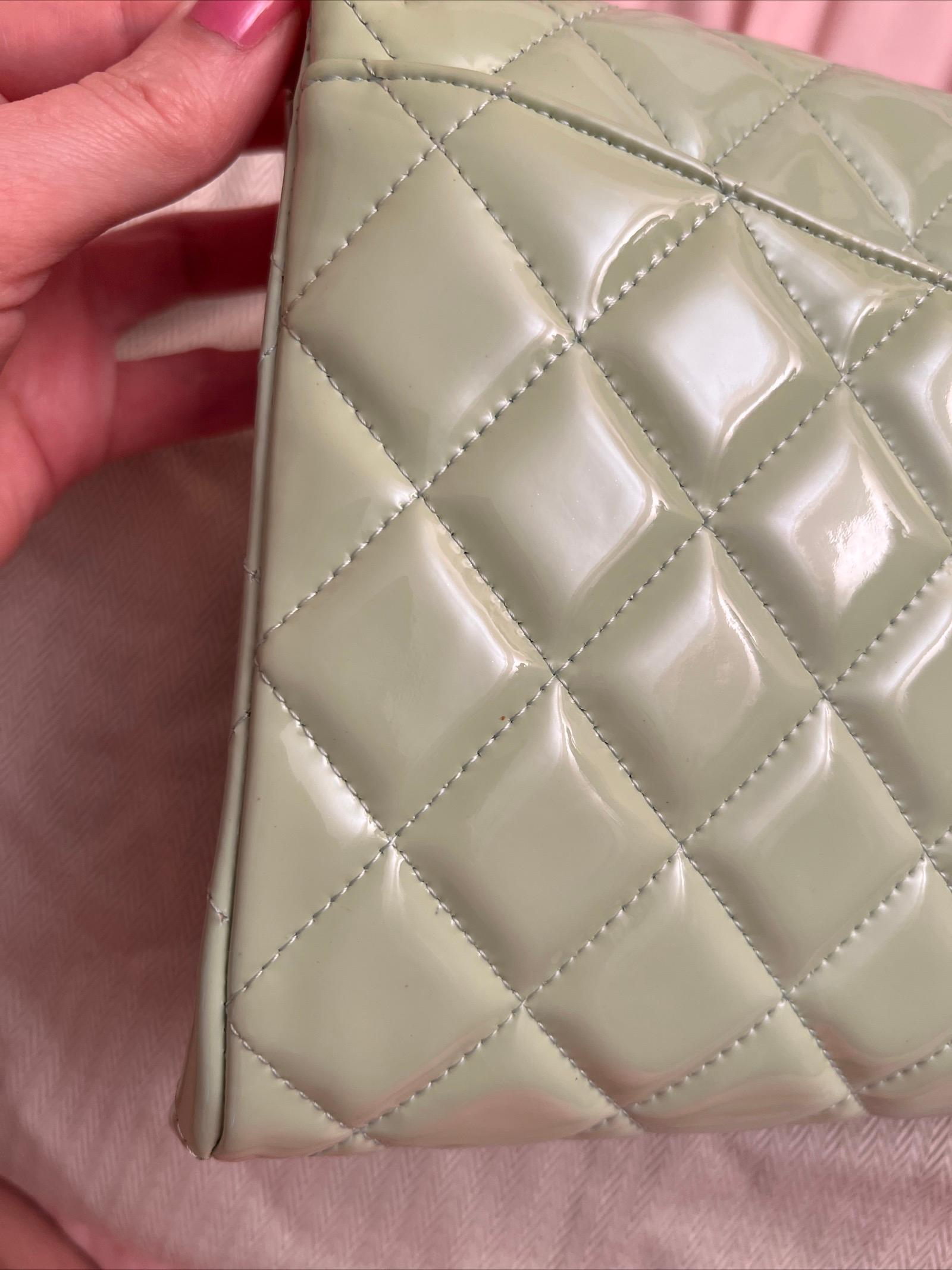 Brown Chanel Mint Patent shoulder bag For Sale