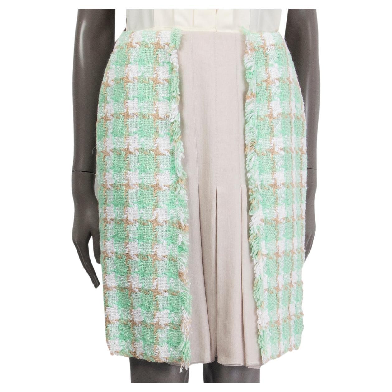 CHANEL mint & taupe wool blend 2004 04C SILK & TWEED Skirt 36 XS For Sale