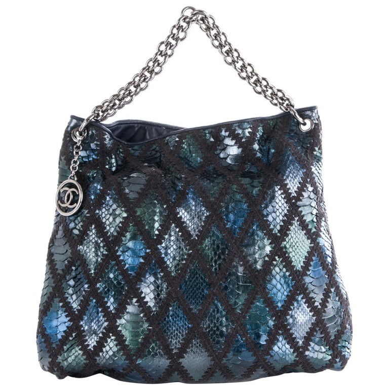 Chanel Modern Thick Chunky Chain Exotic Python Metallic Blue Hobo Slouchy  Tote For Sale at 1stDibs