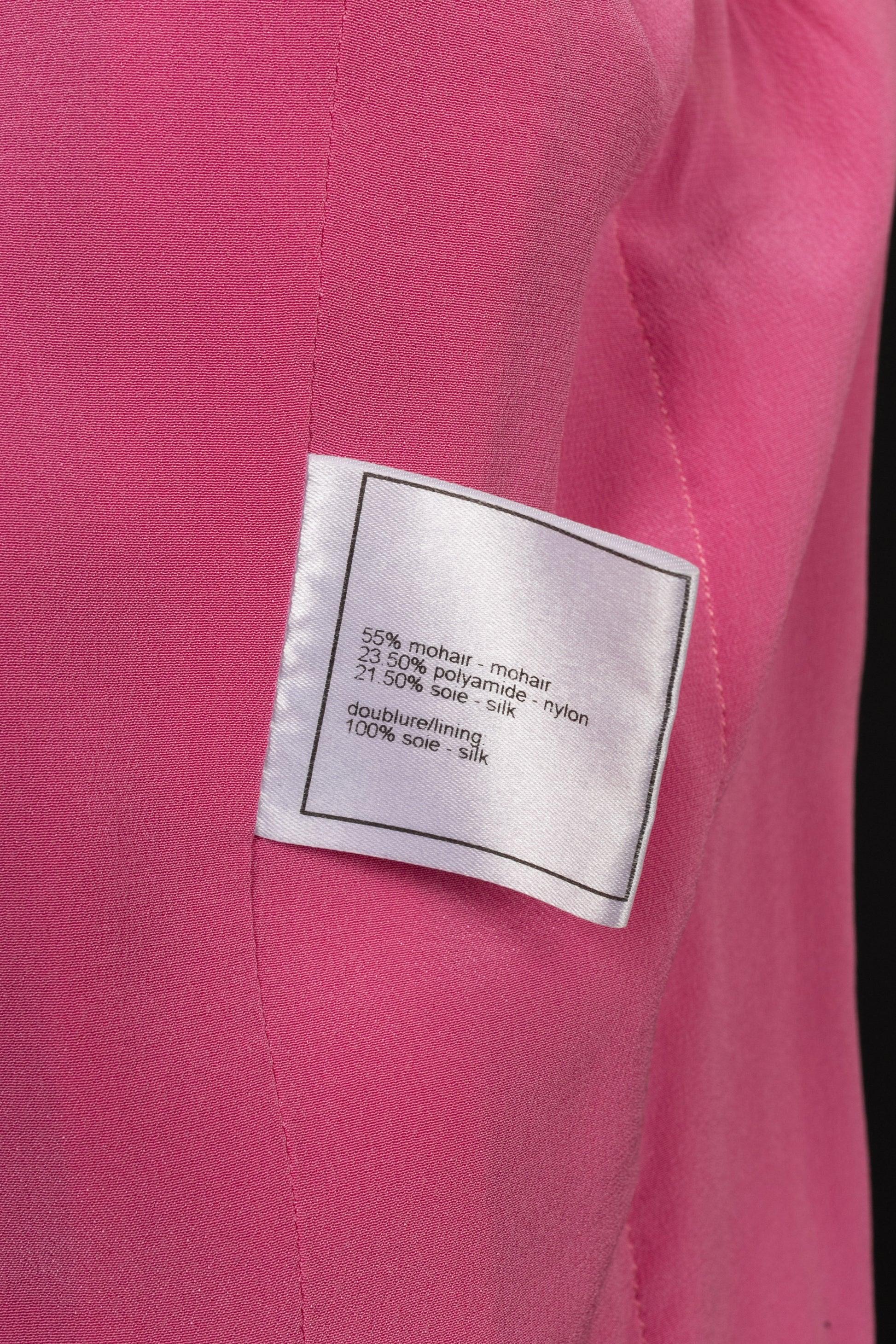 Chanel Mohair and Silk Pink Jacket With Silk Lining For Sale 6