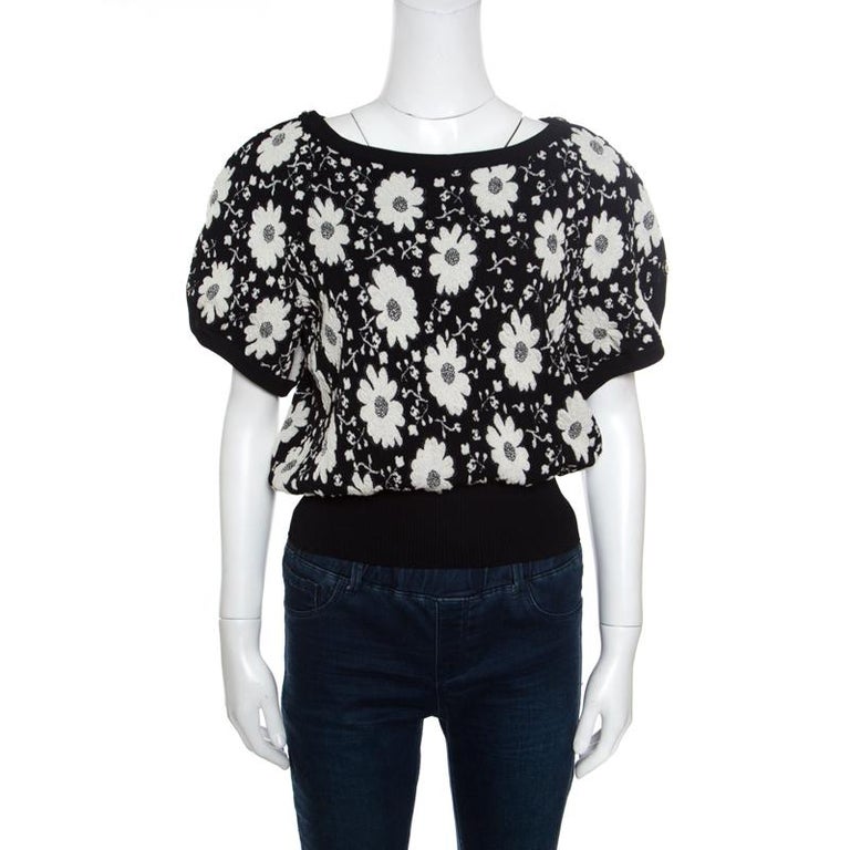 Chanel Monochrome Floral Jacquard Knit Ribbed Trim Short Sleeve Top M ...