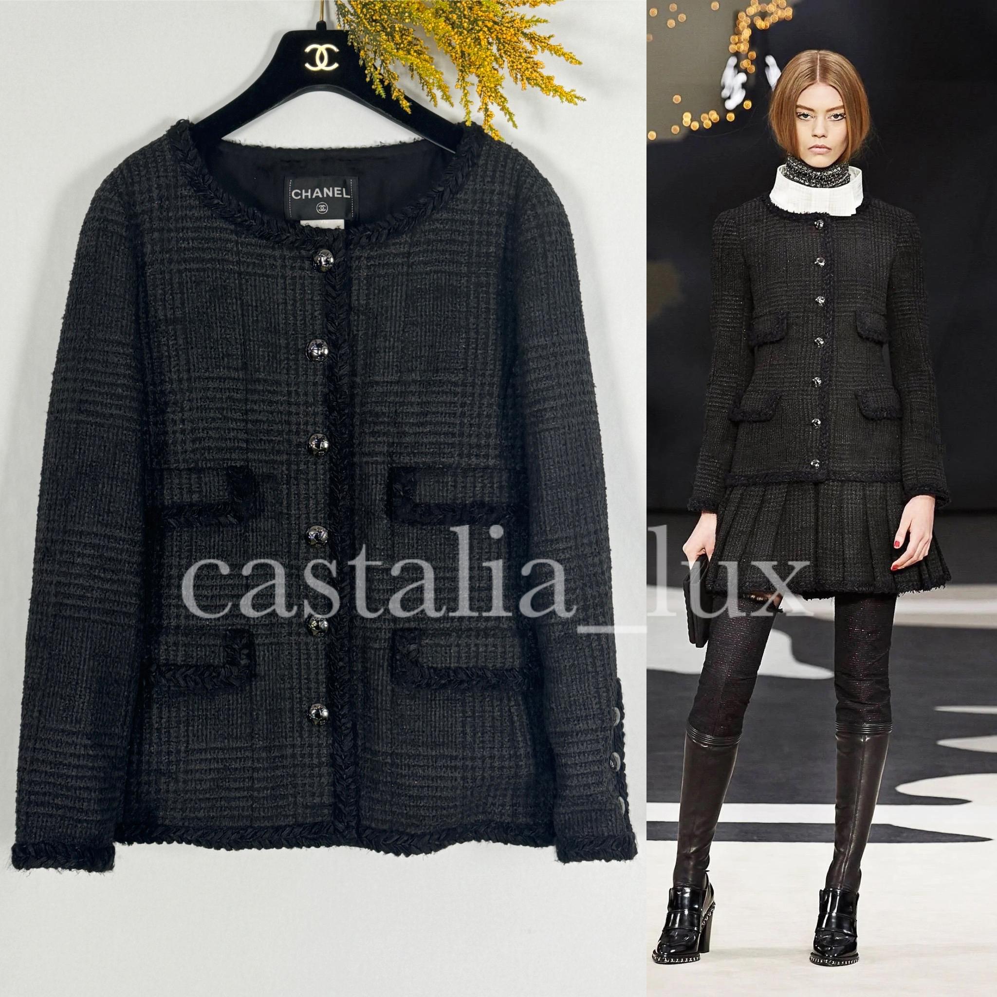 One of the most iconic Chanel black jackets of all times -- from Runway of GLOBALIZATION Collection by Karl Lagerfeld, 2013 Fall
Size mark 42 FR. Never worn.
- As seen on Kira Knightley and in many magazines!
- CC logo 'Globe' buttons
- ! stunning