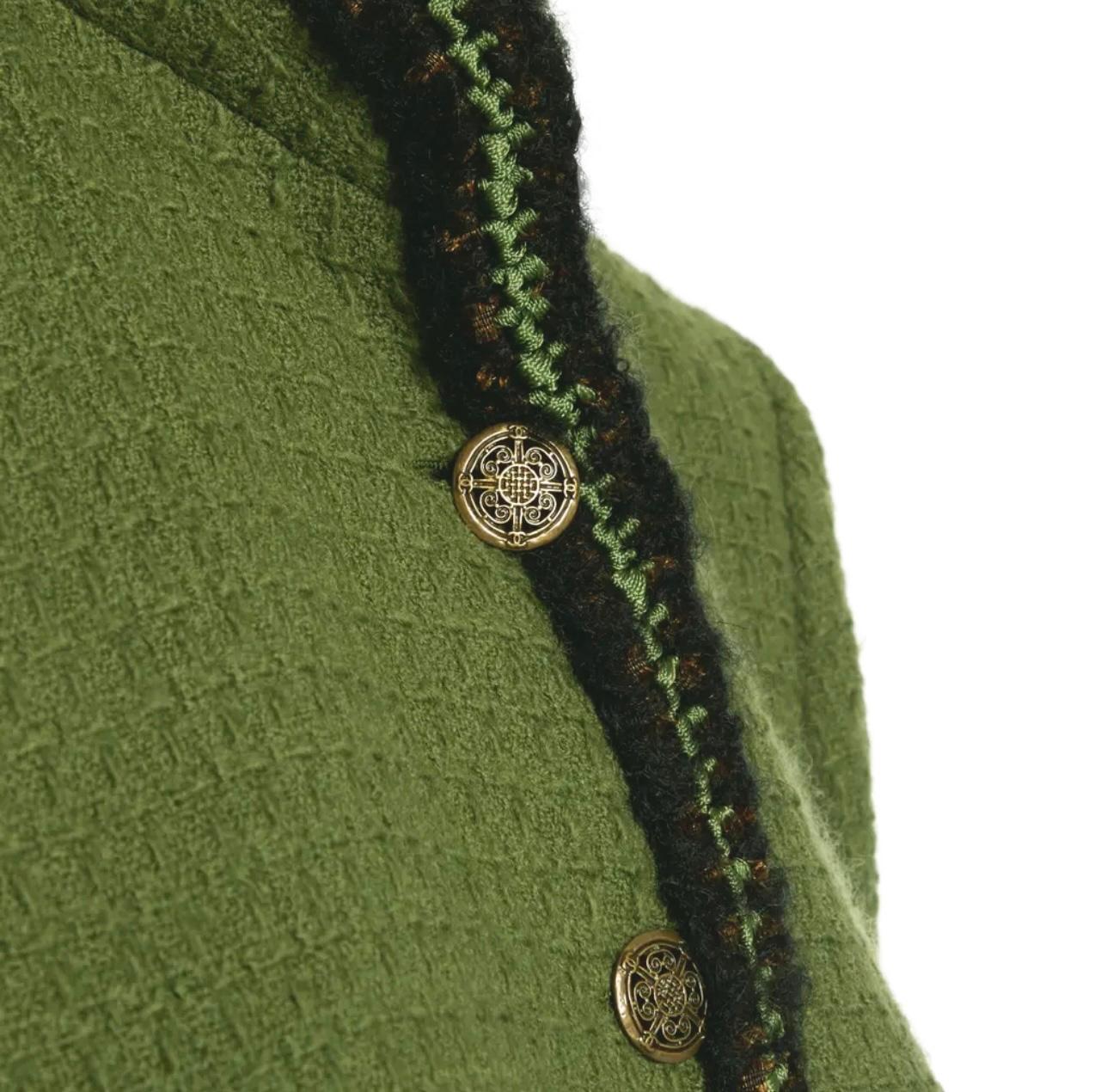Chanel Most Iconic Green Tweed Jacket from Ad Campaign For Sale 3