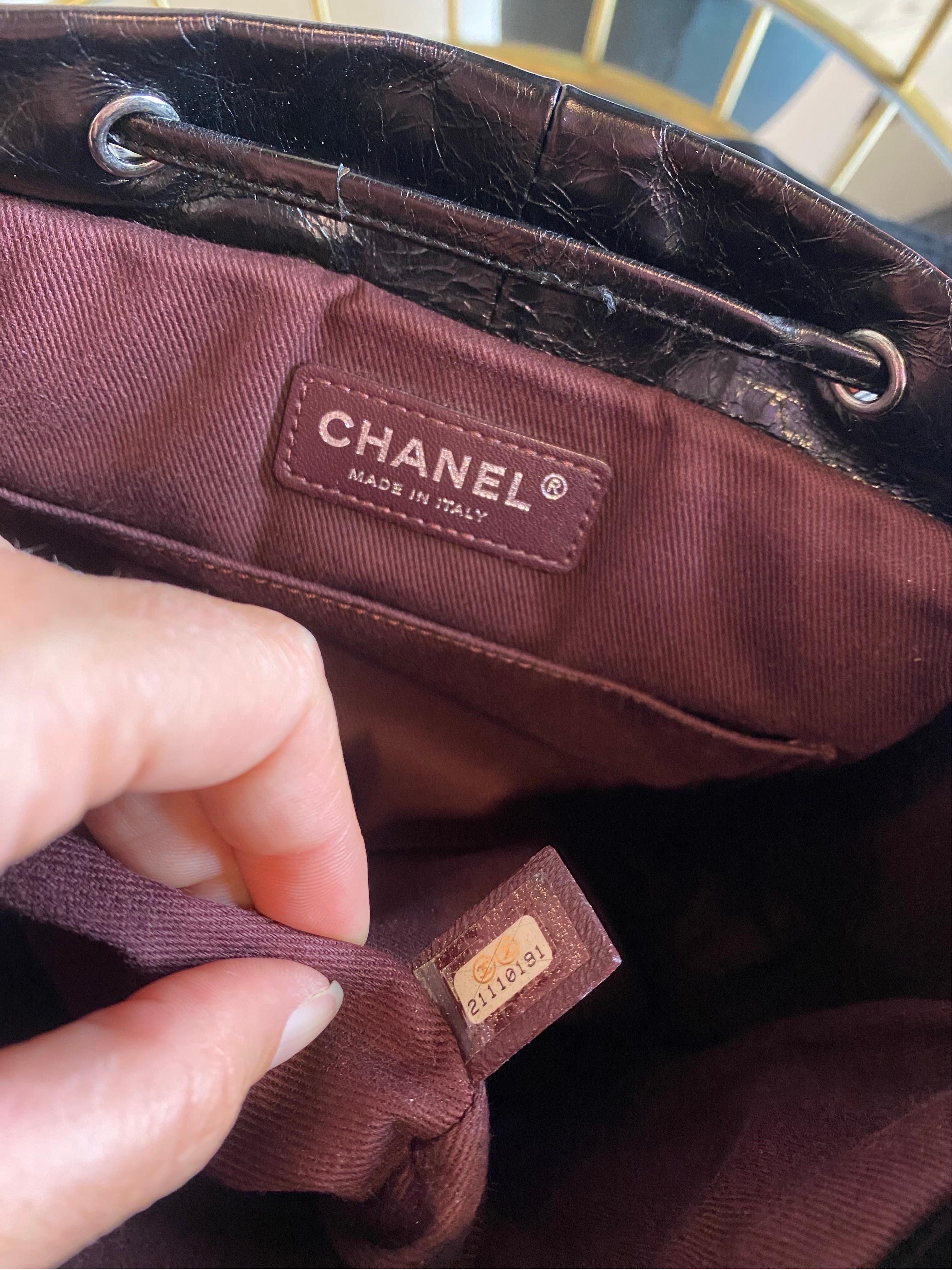 Chanel Mountain Black quilted leather Backpack For Sale 8