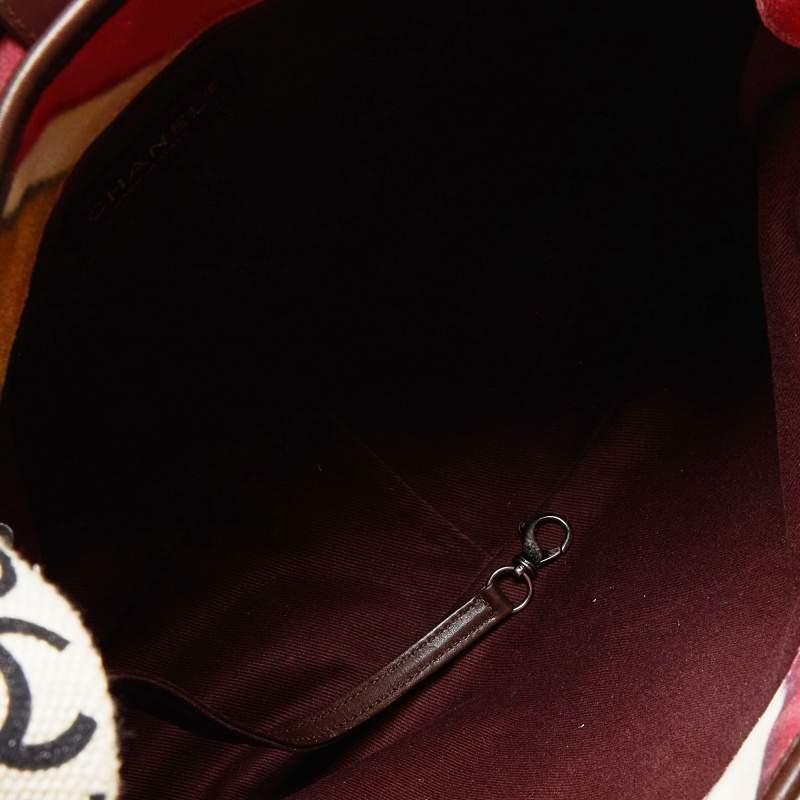 Chanel Muliticolor Nubuck and Leather Flower Power Messenger Bag 3