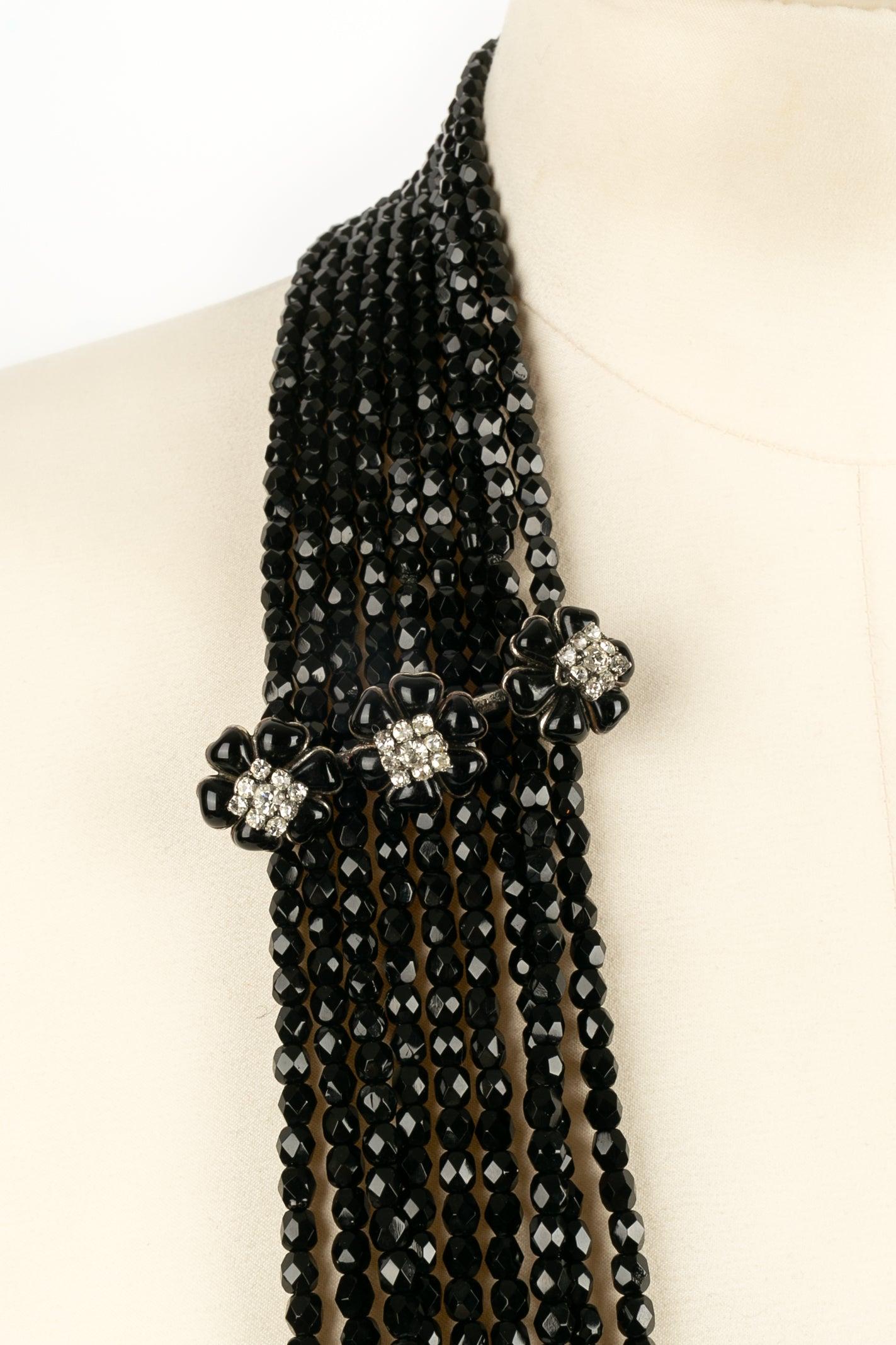 Chanel Multi Row Necklace in Black Glass Beads In Excellent Condition For Sale In SAINT-OUEN-SUR-SEINE, FR