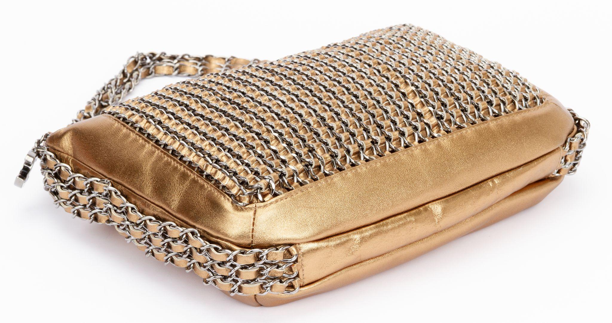 Chanel Multichian Gold Shoulder Bag In Excellent Condition For Sale In West Hollywood, CA