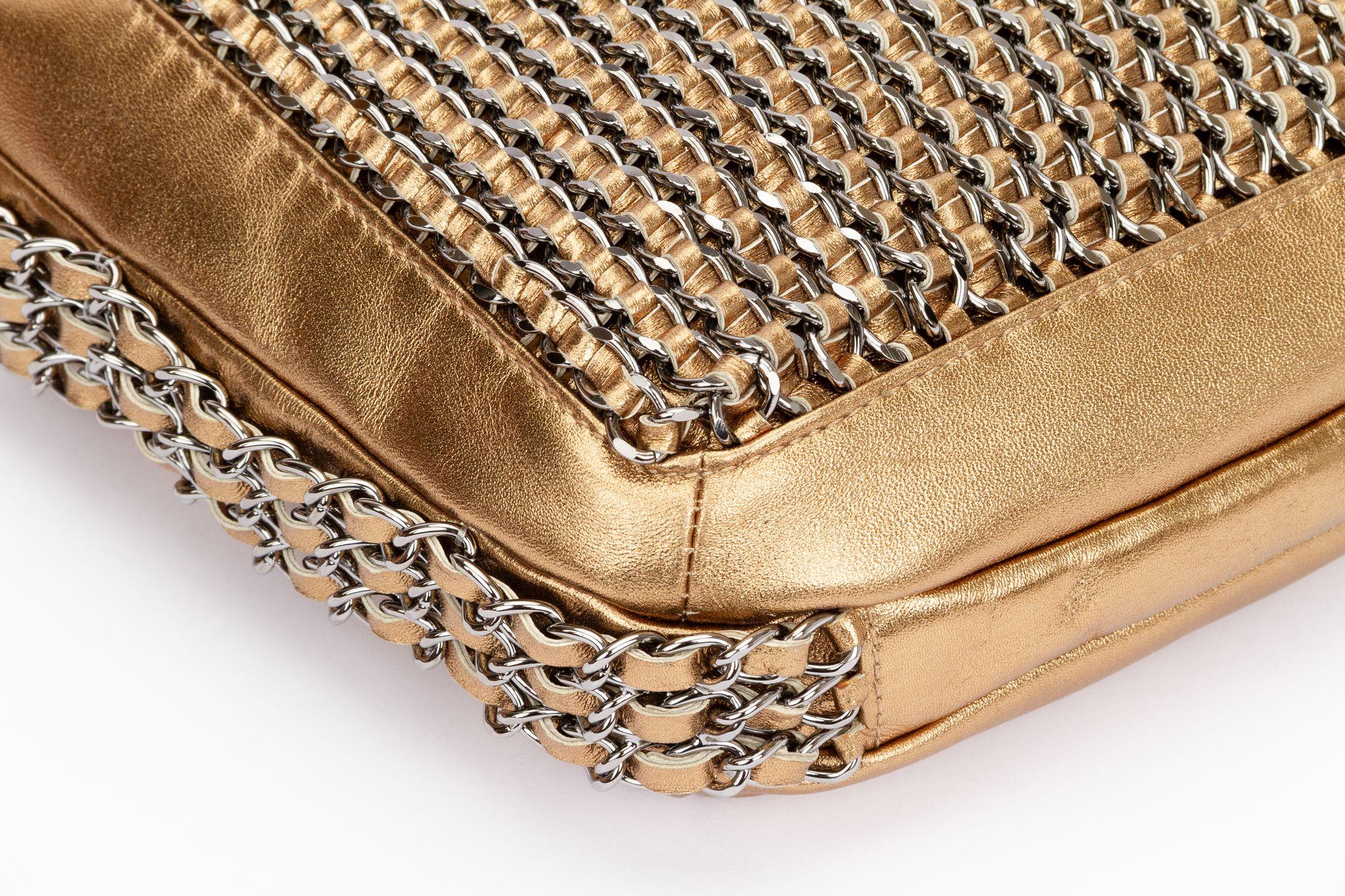 Women's Chanel Multichian Gold Shoulder Bag For Sale