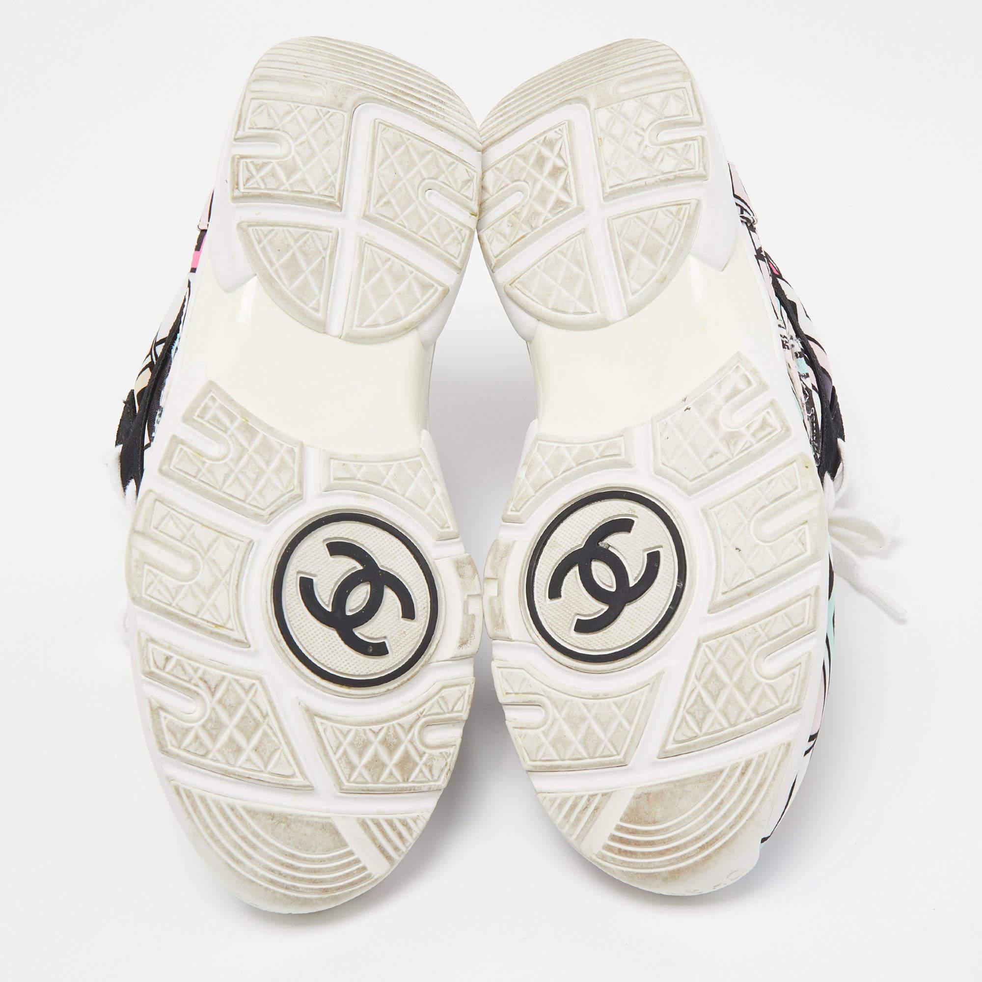 Chanel Multicolor Abstract Print Satin and Suede CC Logo Trainer Low Top Sneaker For Sale 4
