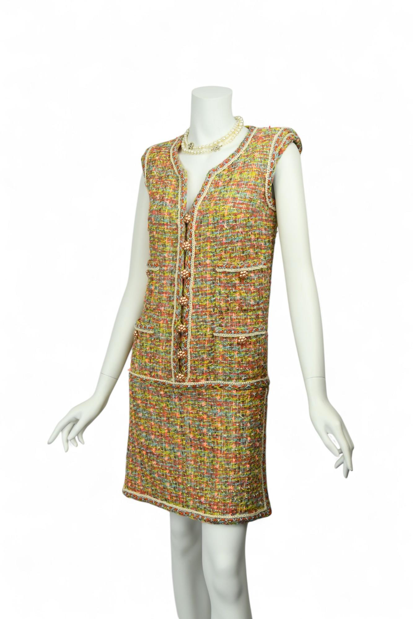Chanel Vestido Bouclé Multicolor Sin Mangas  Talla 4 US en venta 8