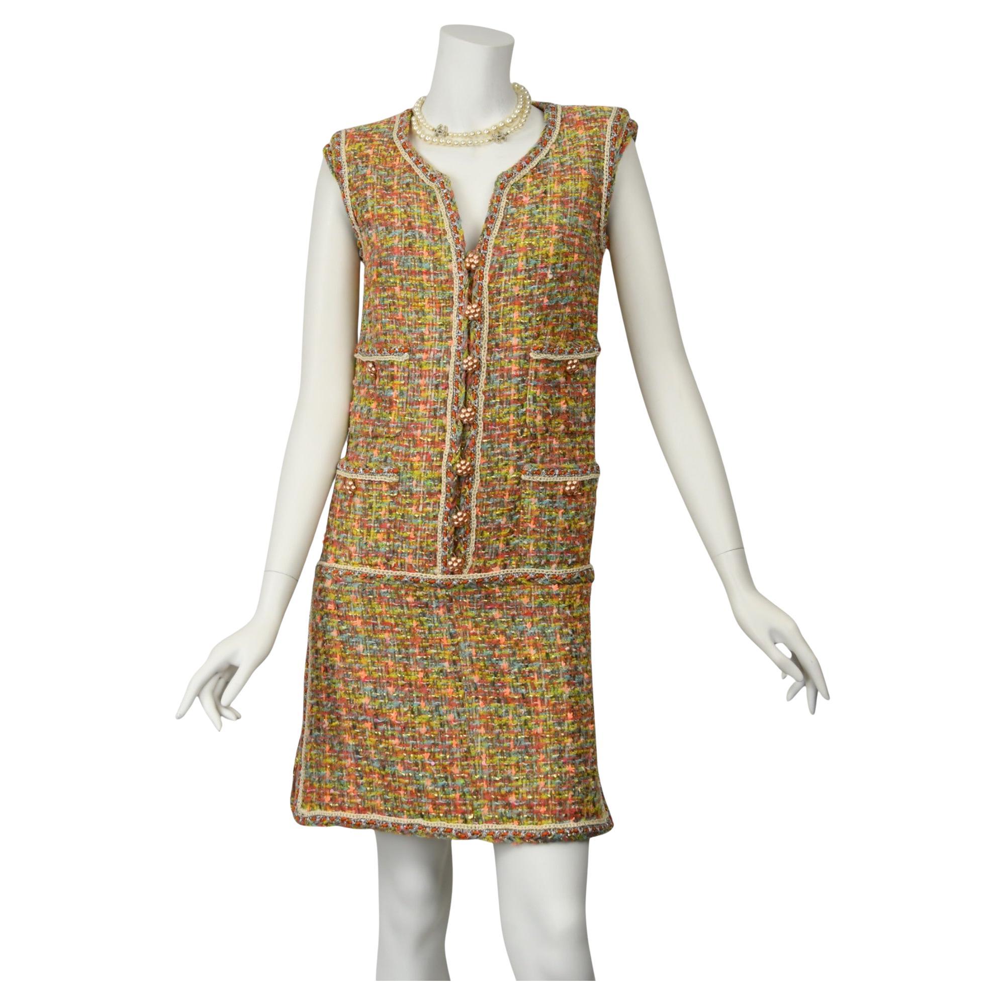 Chanel Vestido Bouclé Multicolor Sin Mangas  Talla 4 US en venta