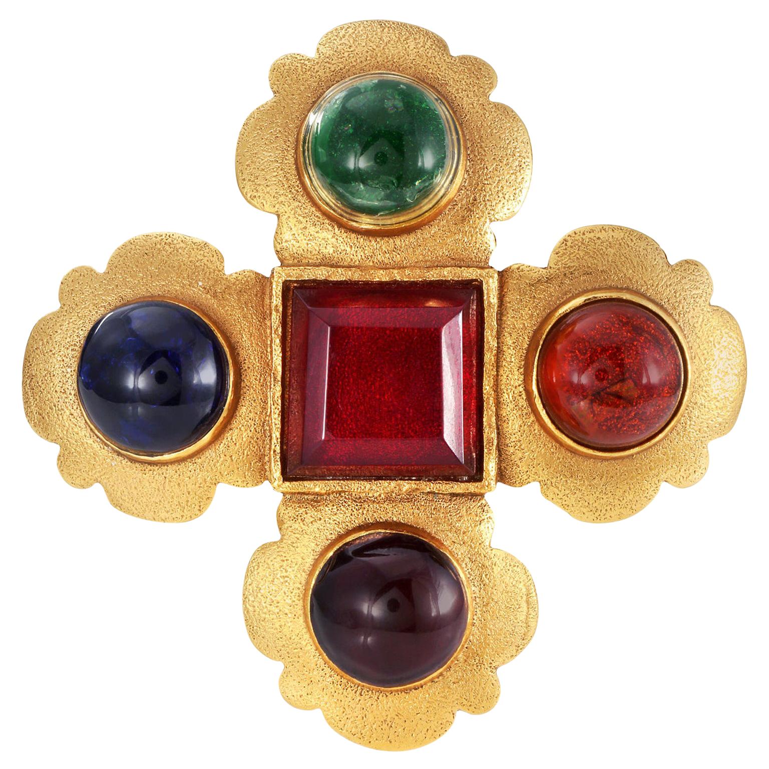 Chanel Multicolor Cabochon Gripoix Vintage Brooch For Sale at