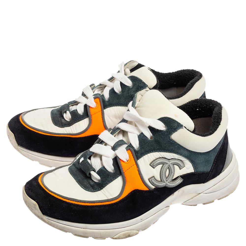Chanel Multicolor Fabric And Suede Lace Up Sneakers Size 37 In Good Condition In Dubai, Al Qouz 2