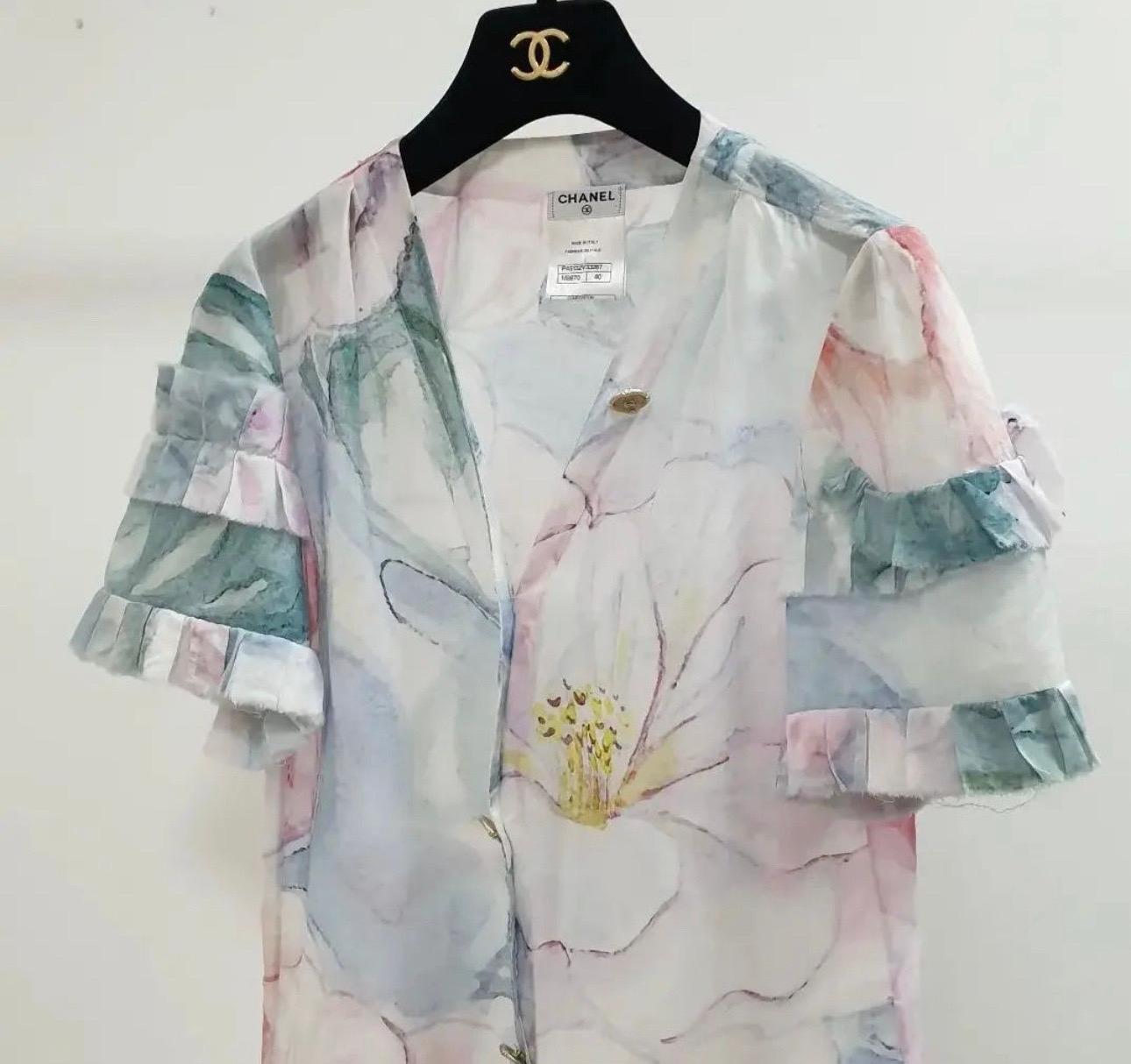 Chanel Multicolor Floral Print Ruffle Cotton Blouse  In Excellent Condition For Sale In Krakow, PL