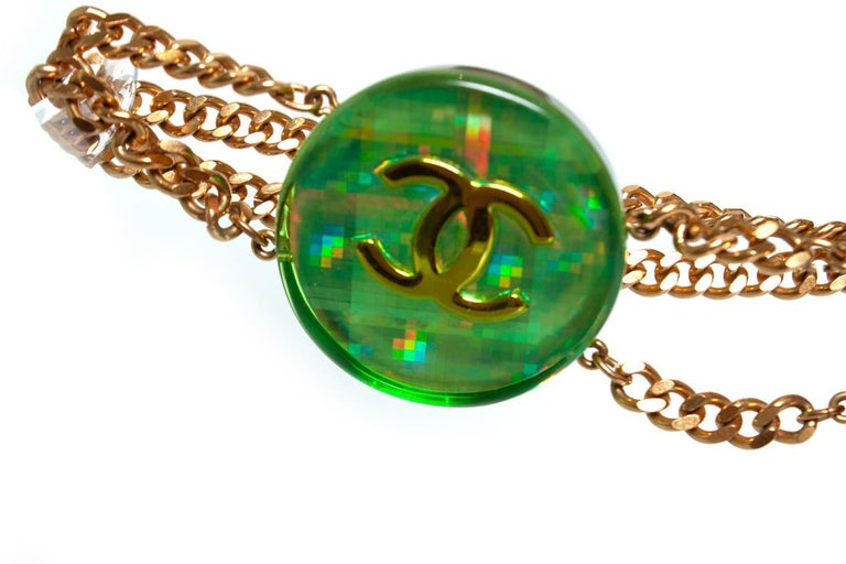 Chanel, multicolor iridescent chain belt Chanel, multicolor iridescent chain belt For Sale at 1stDibs main image 2