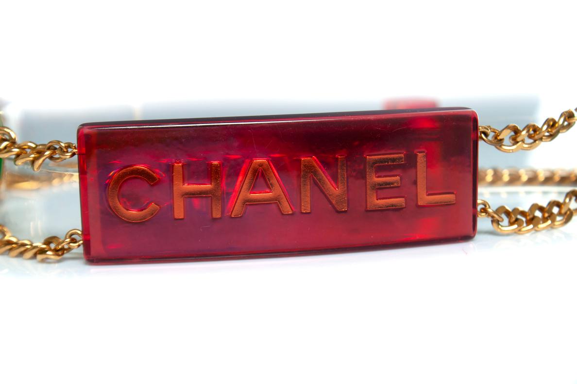 Chanel, mehrfarbig schillernder Kettengürtel im Angebot 4