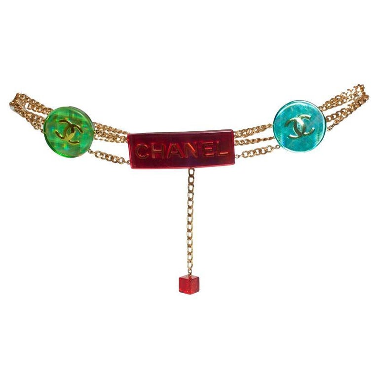 Chanel, multicolor iridescent chain belt For Sale at 1stDibs display picture 3