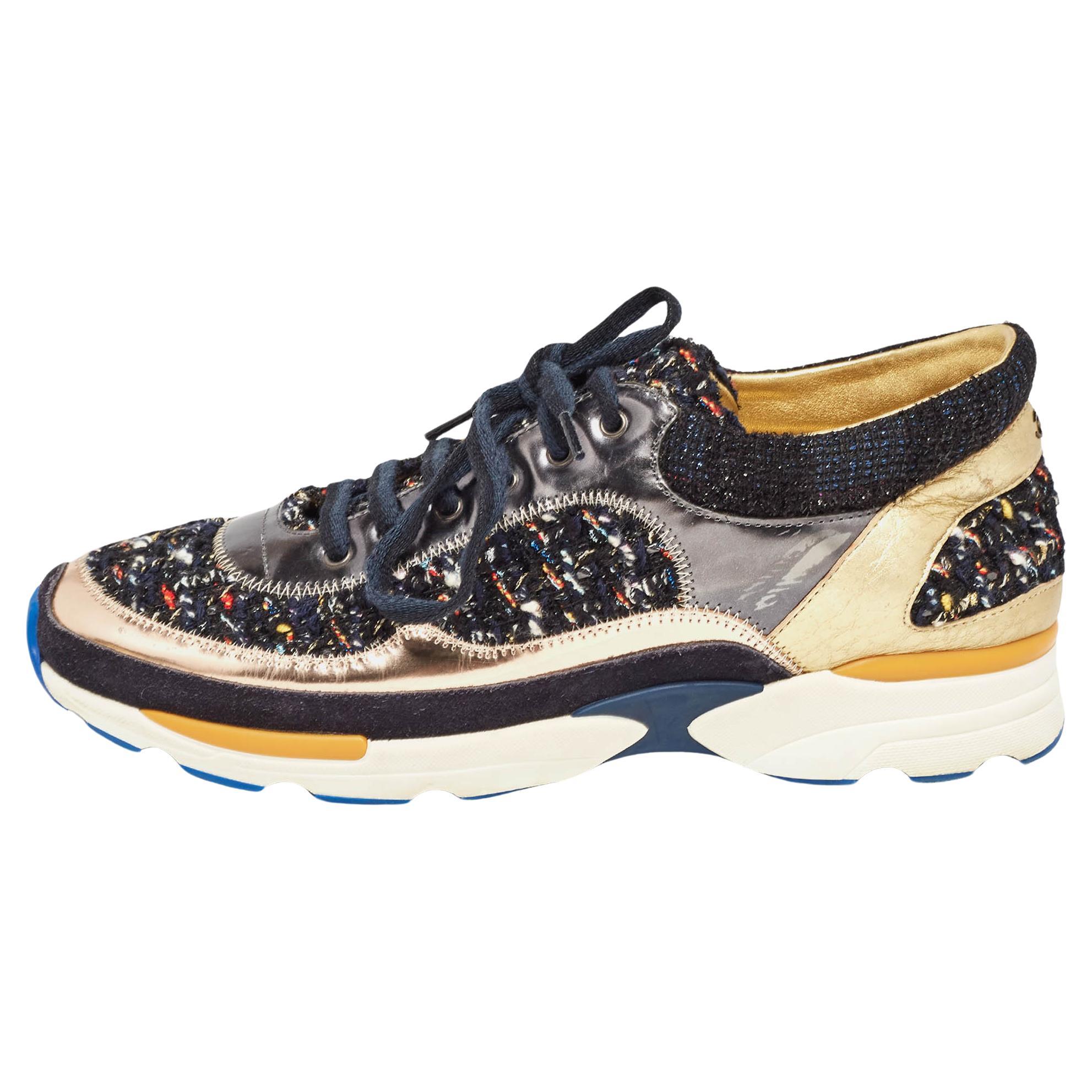 Chanel Multicolor Leather and Tweed CC Low Top Sneakers Size 41 For Sale