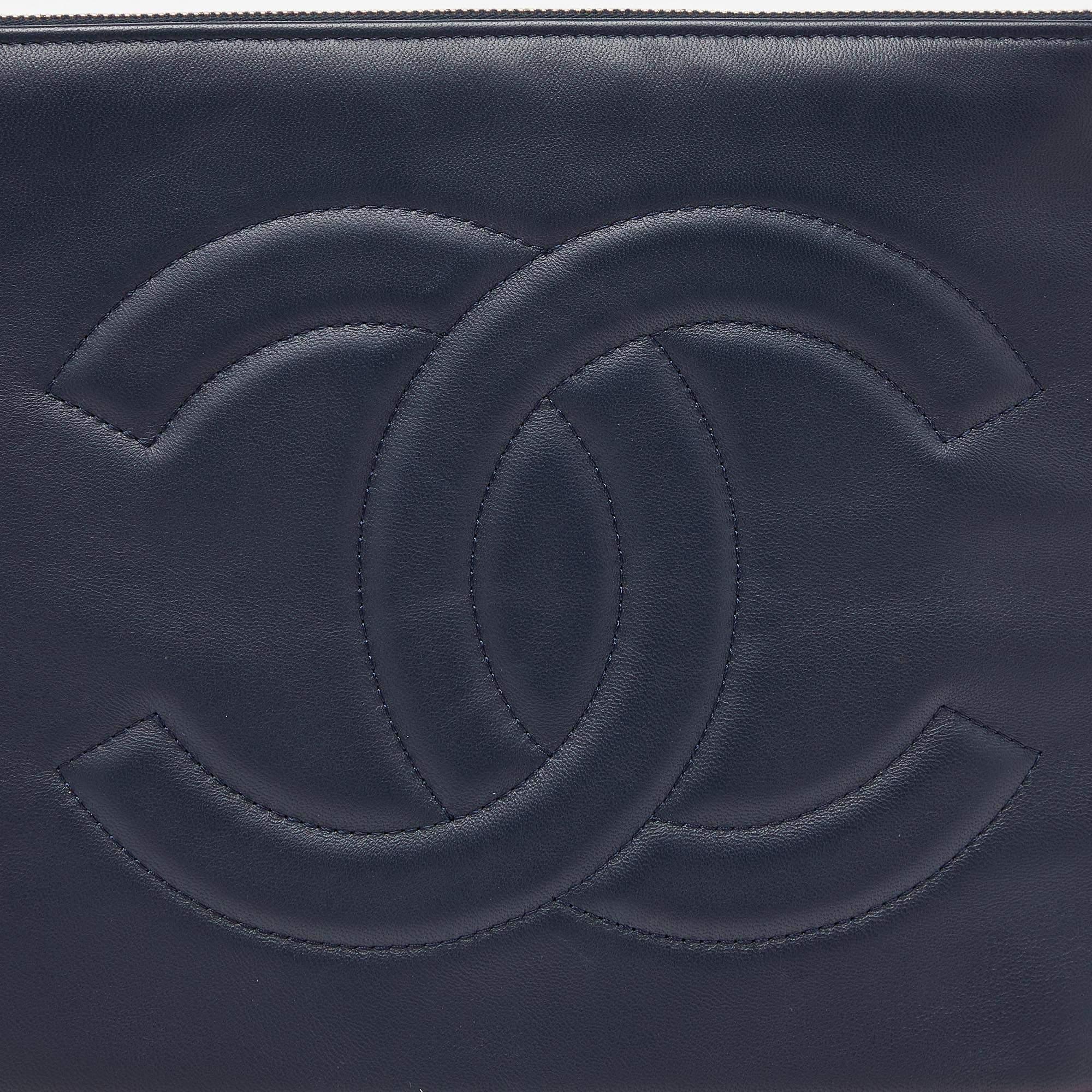 Pochette O-Case CC patchwork en cuir multicolore Chanel en vente 5