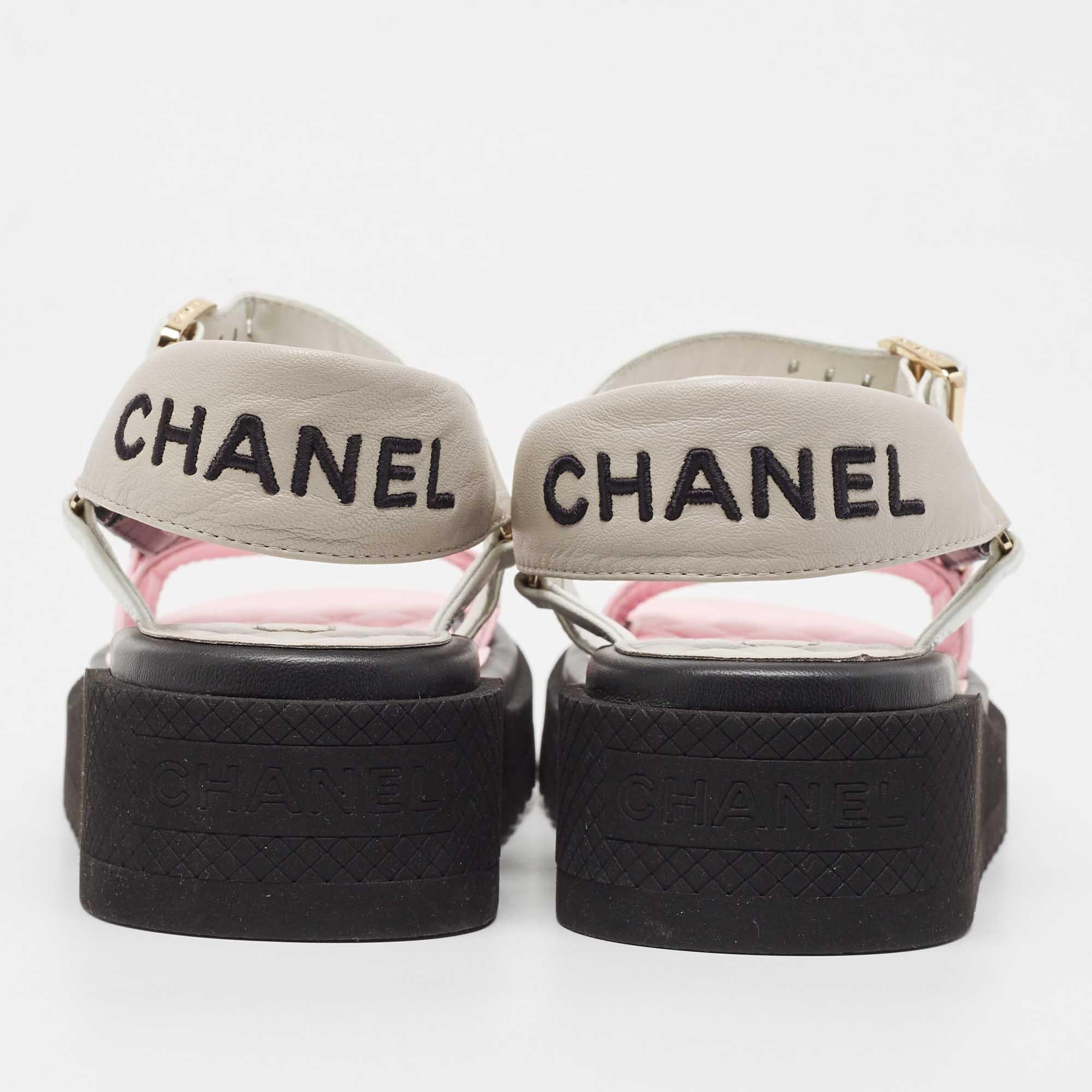 Women's Chanel Multicolor Leather Interlocking CC Logo Sandals Size 40