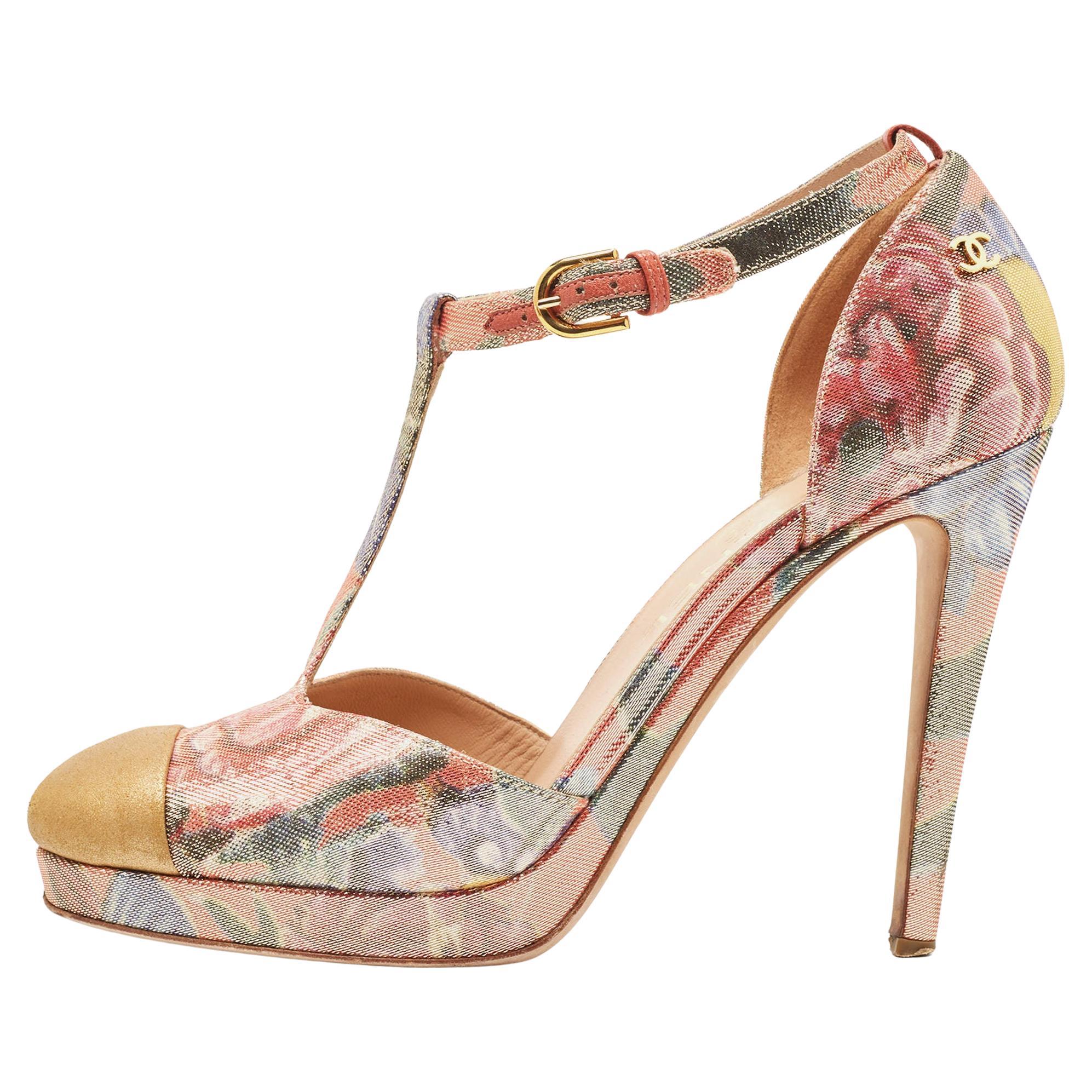 Chanel Multicolor Lurex Fabric and Leather Mary Jane Pumps Size 37.5 For Sale