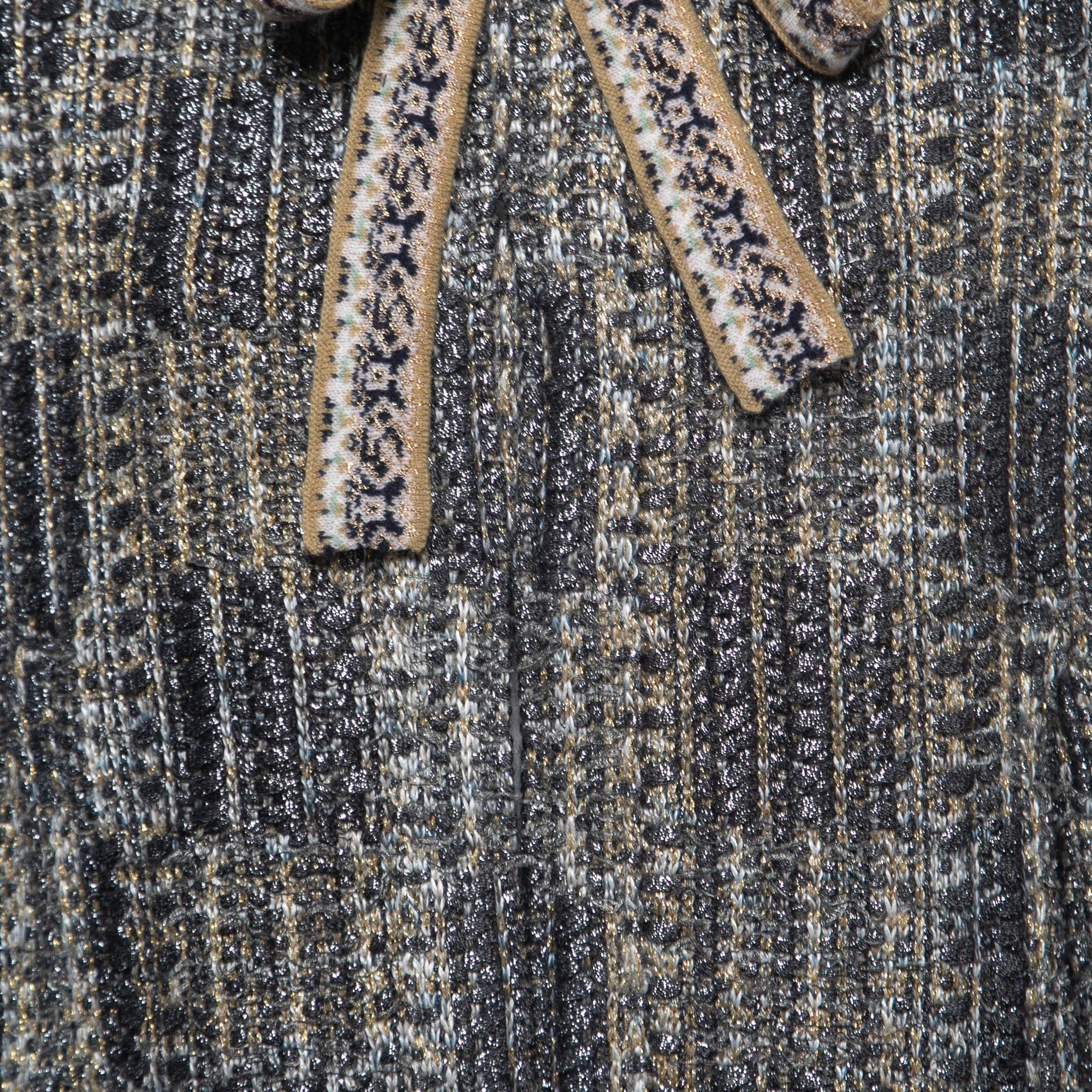 Chanel Multicolor Metallic Knit Poncho M In Good Condition In Dubai, Al Qouz 2