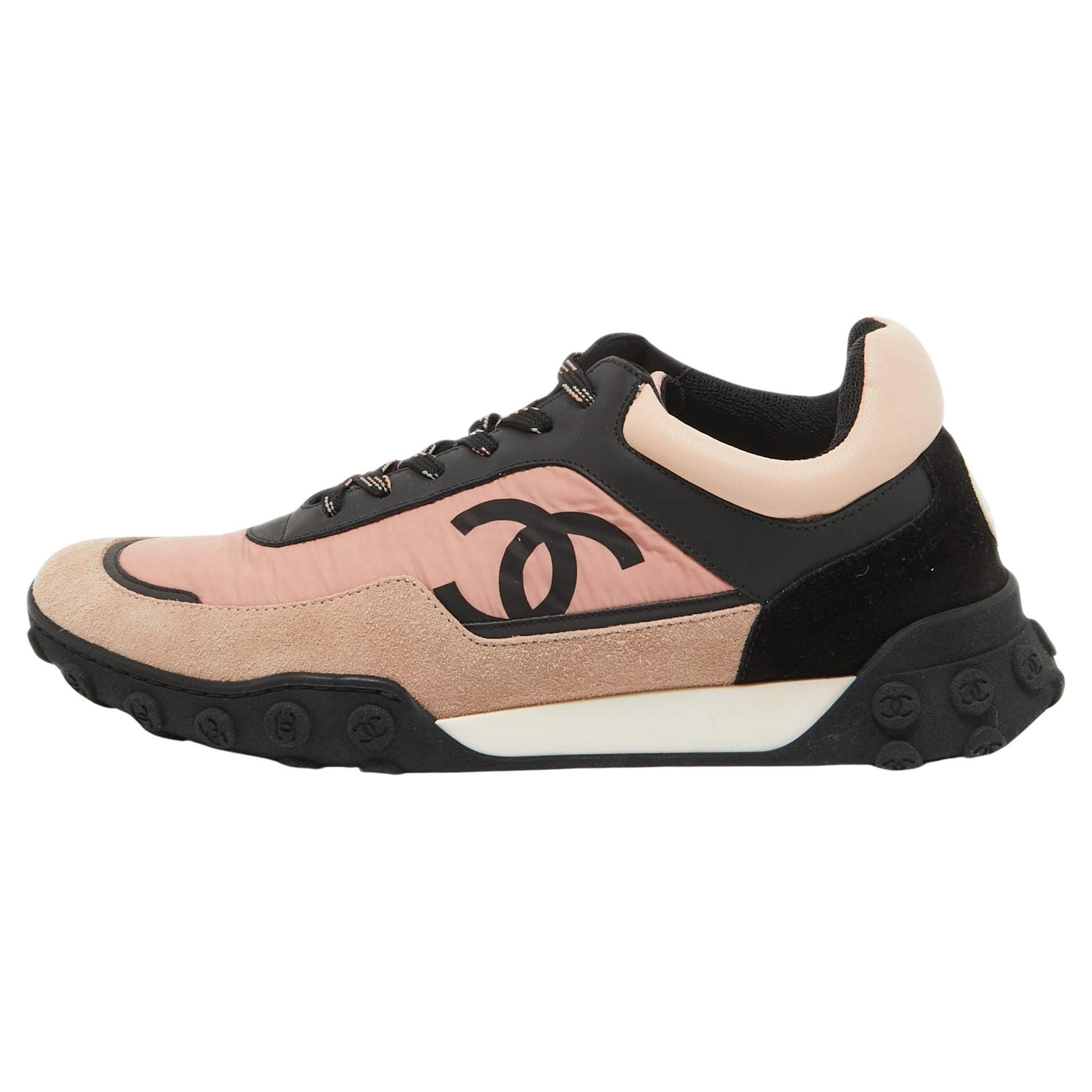 Chanel Multicolor Nylon And Suede Logo Low Top Sneakers Size 40.5 For Sale