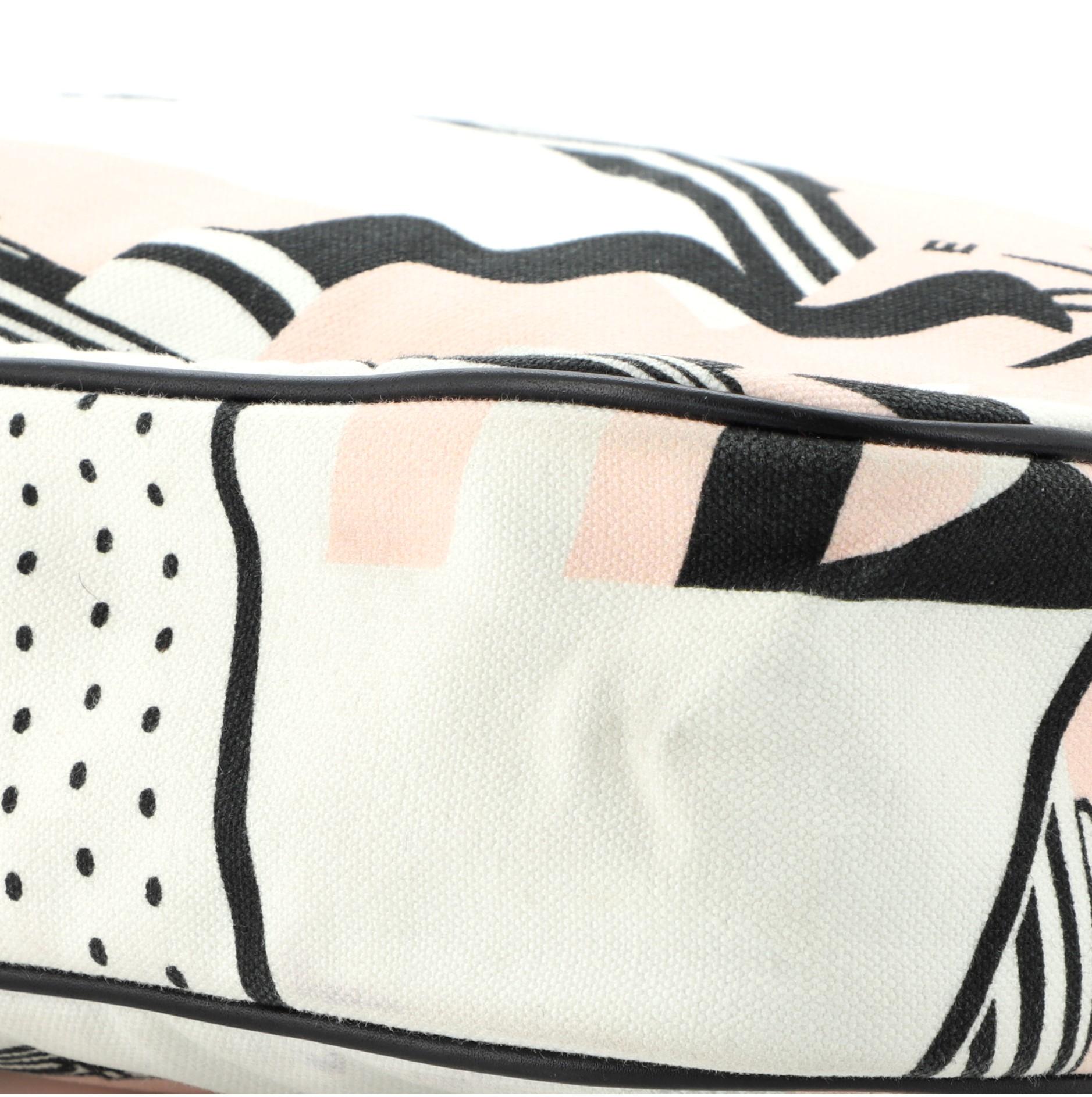 Chanel Bolsa de lona estampada multicolor La Pausa Bay Estuche pequeño para cámara 1