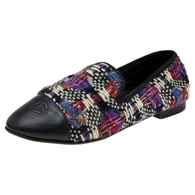 Chanel Multicolor Printed Tweed And Leather Loafers Size 40 For Sale at  1stDibs | chanel suede loafers, chanel tweed loafers, tweed loafers