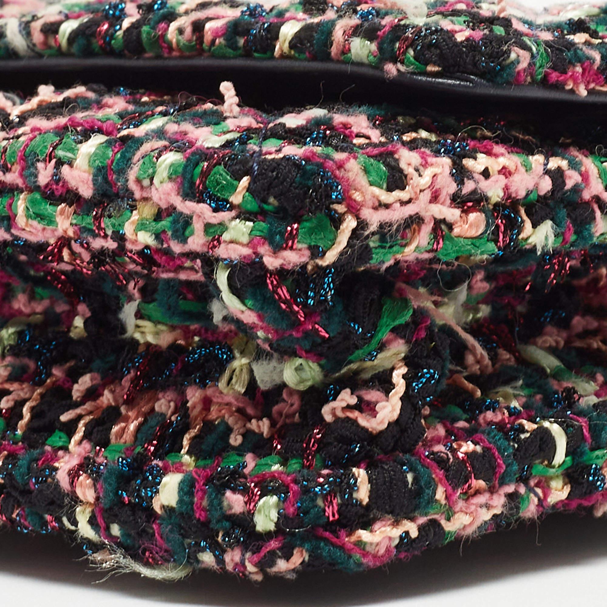 Chanel Multicolor Quilted Tweed Reissue WOC Bag In Excellent Condition In Dubai, Al Qouz 2