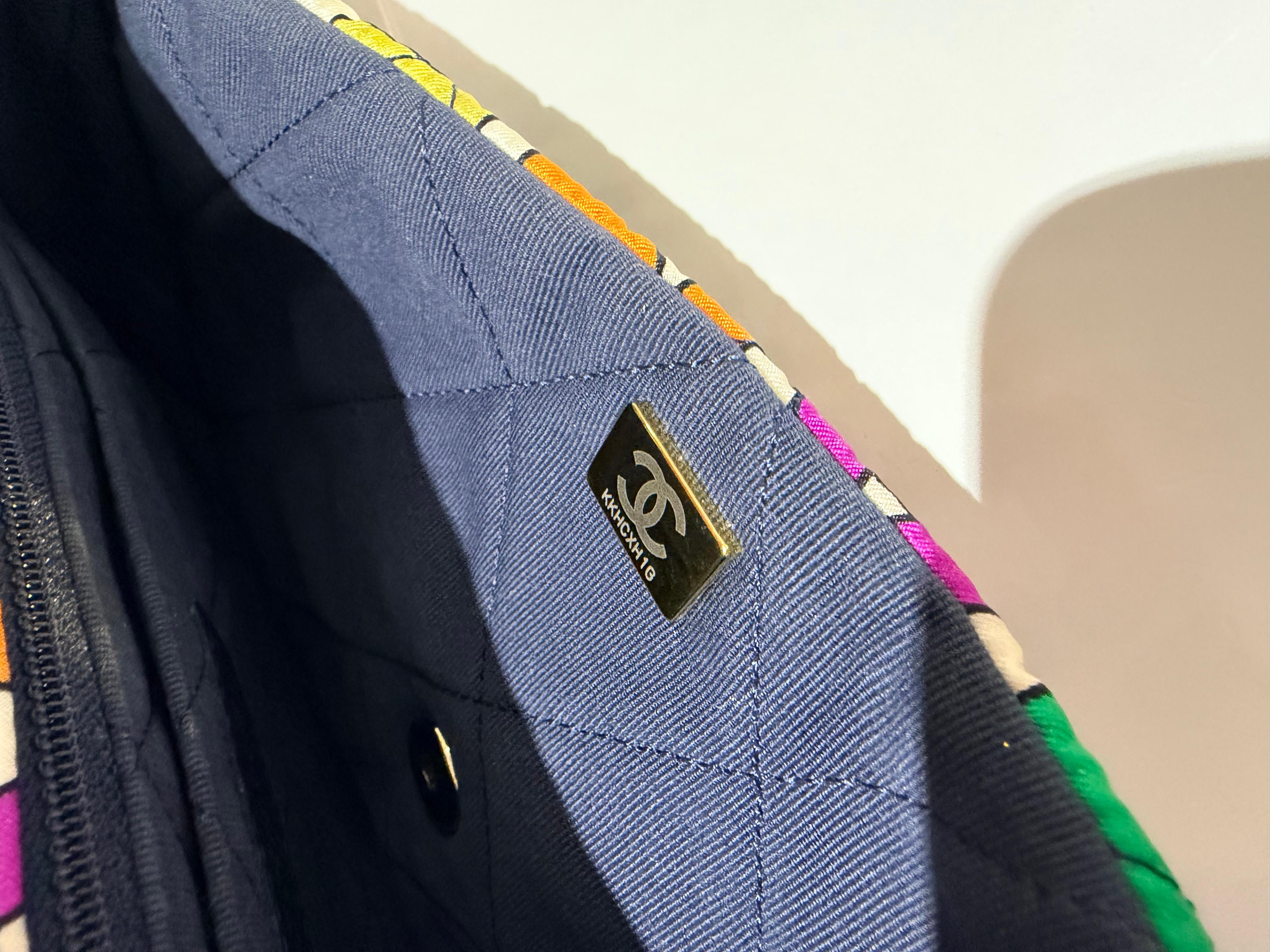 Chanel Multicolor Rainbow Logo Medium Flap Bag Nylon Light Gold Hardware en vente 5