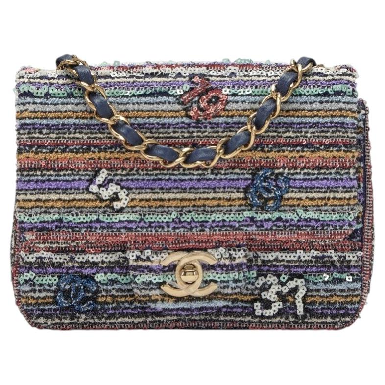 Chanel Multicolor Pailletten Mini Square Flap Bag Pale Gold Hardware, 2023 im Angebot