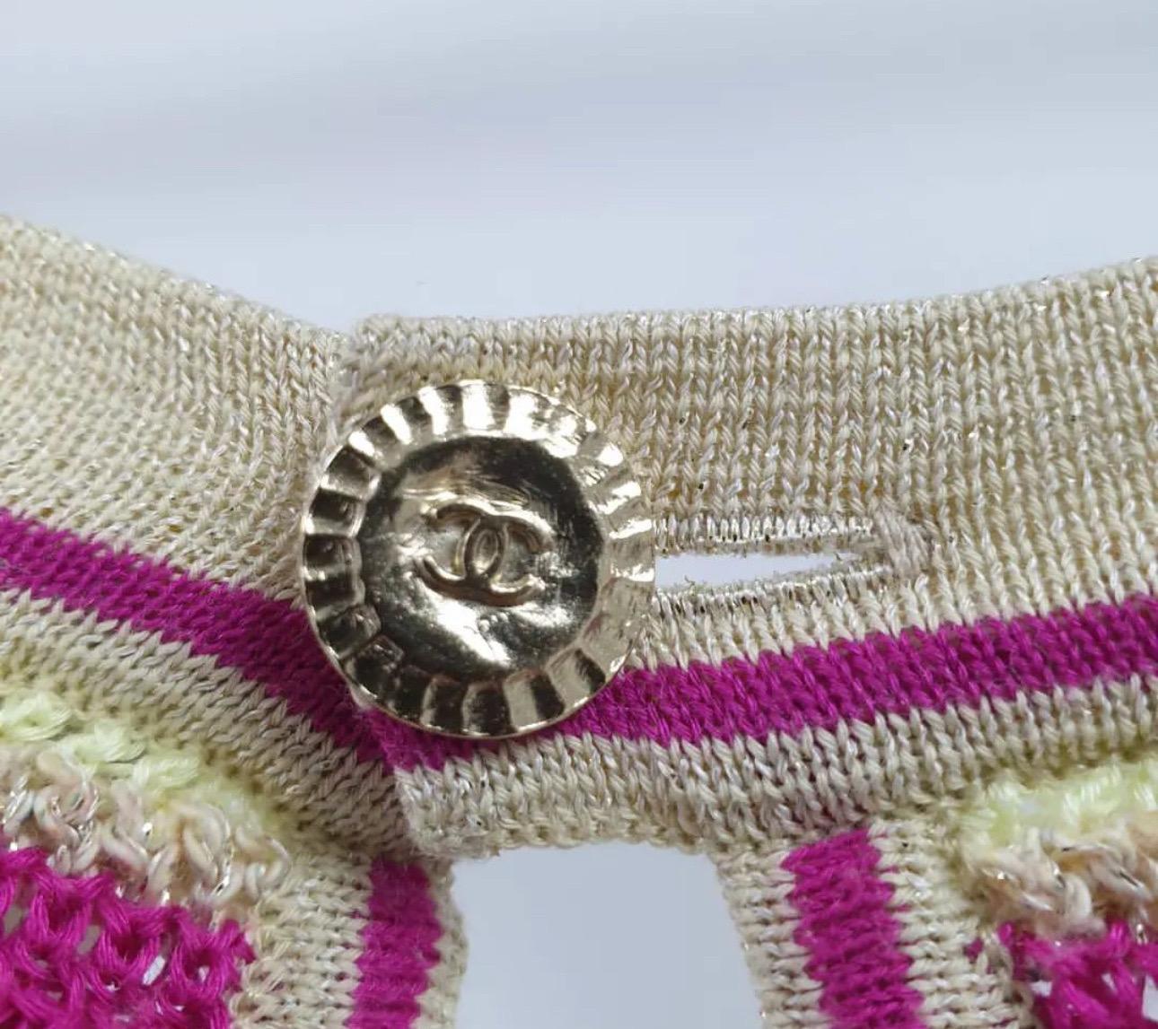 Chanel Mehrfarbig gestreiftes ärmelloses Kleid aus Baumwollstrick  im Zustand „Gut“ im Angebot in Krakow, PL