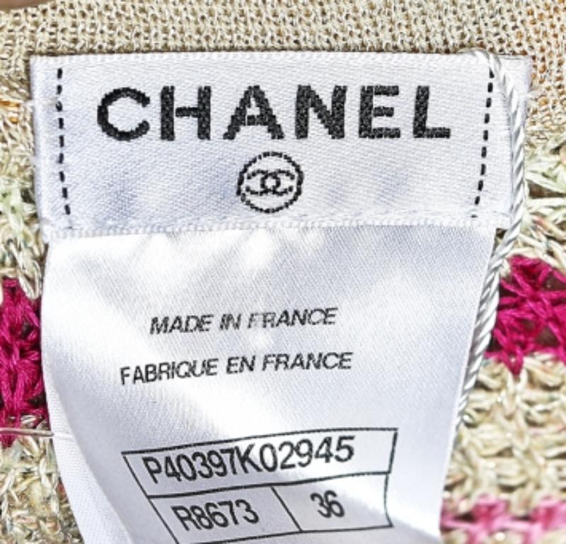 Grigio Chanel - Vestito senza maniche in maglia di cotone a righe multicolore S in vendita