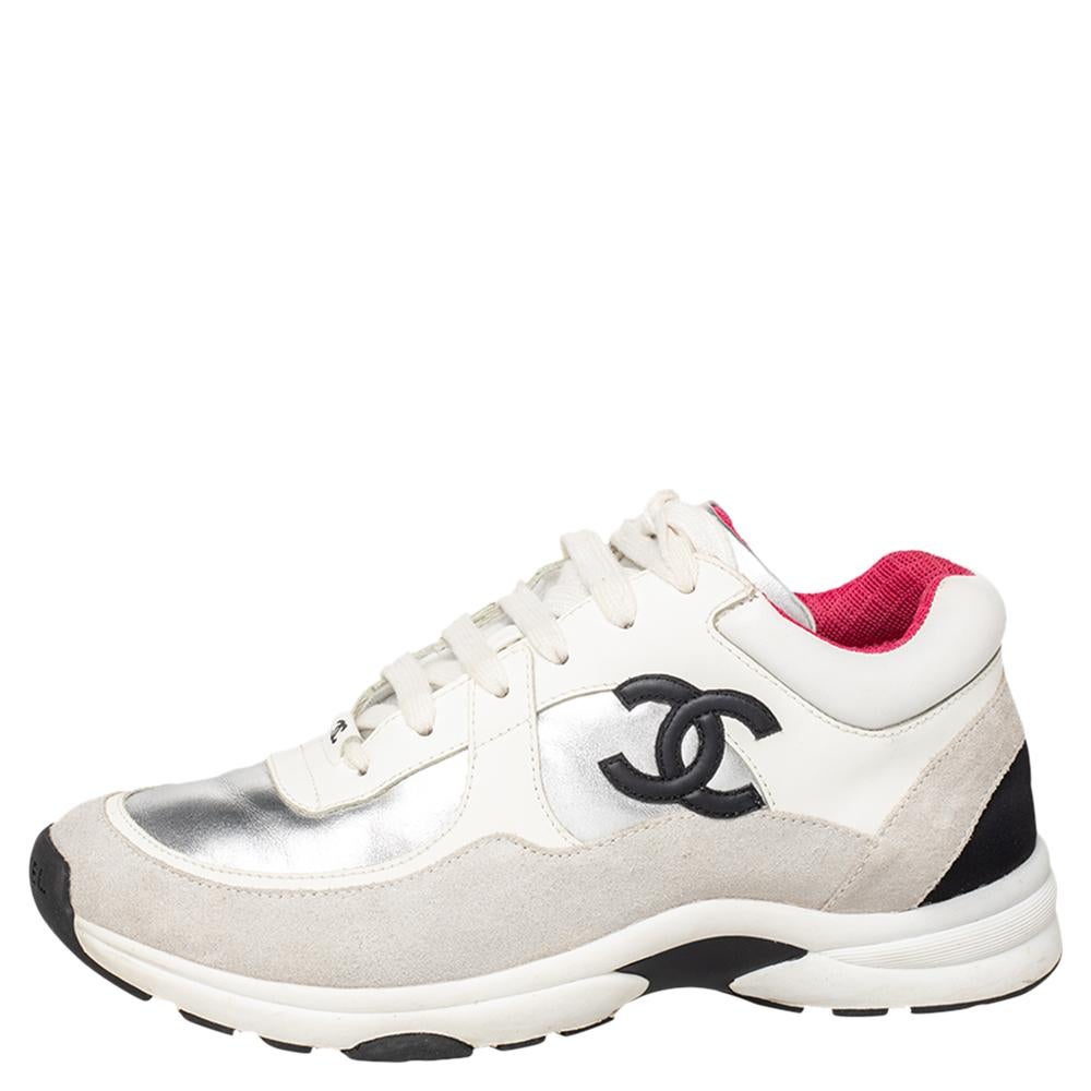 Add a touch of luxury to your casual-sporty look with these stunning Chanel sneakers. Beautifully constructed with leather and suede, they feature rounded toes, the CC logo on the sides, and semi-chunky rubber outsoles. The lace-ups complete the