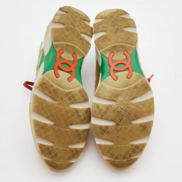 Chanel Multicolor Tweed Fabric And Leather CC Lace Up Sneakers Size 40 For Sale 2
